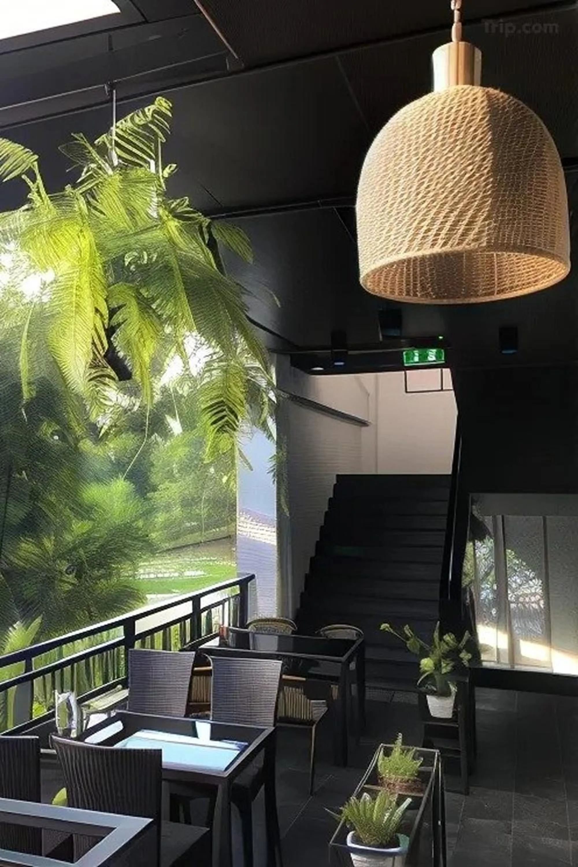 Restaurant/places to eat in Na Napa Wellness Spa & Resort