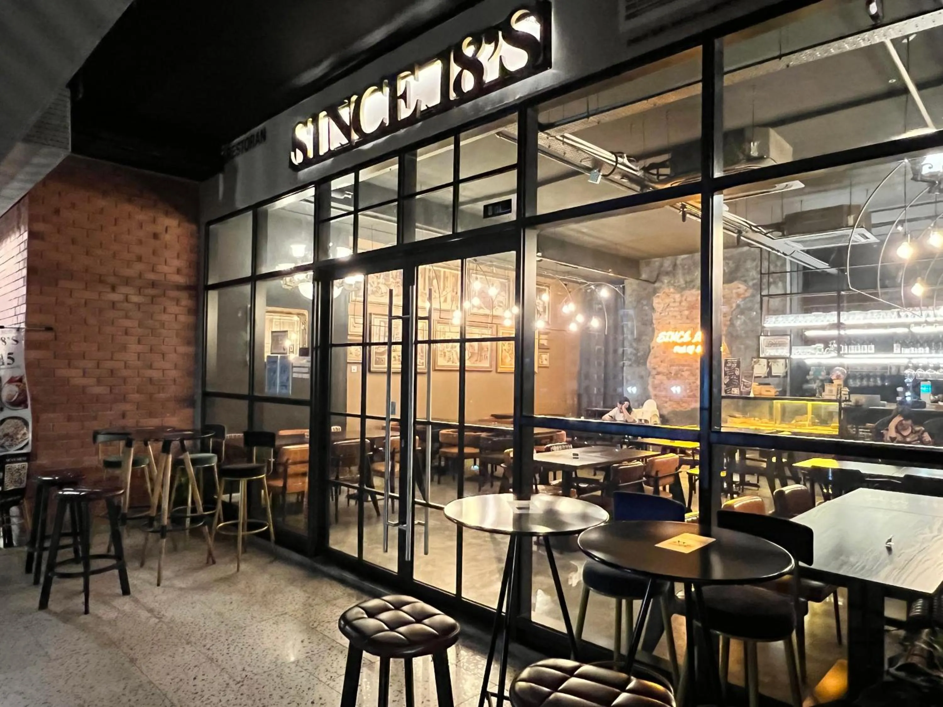 Restaurant/places to eat in Millerz Square