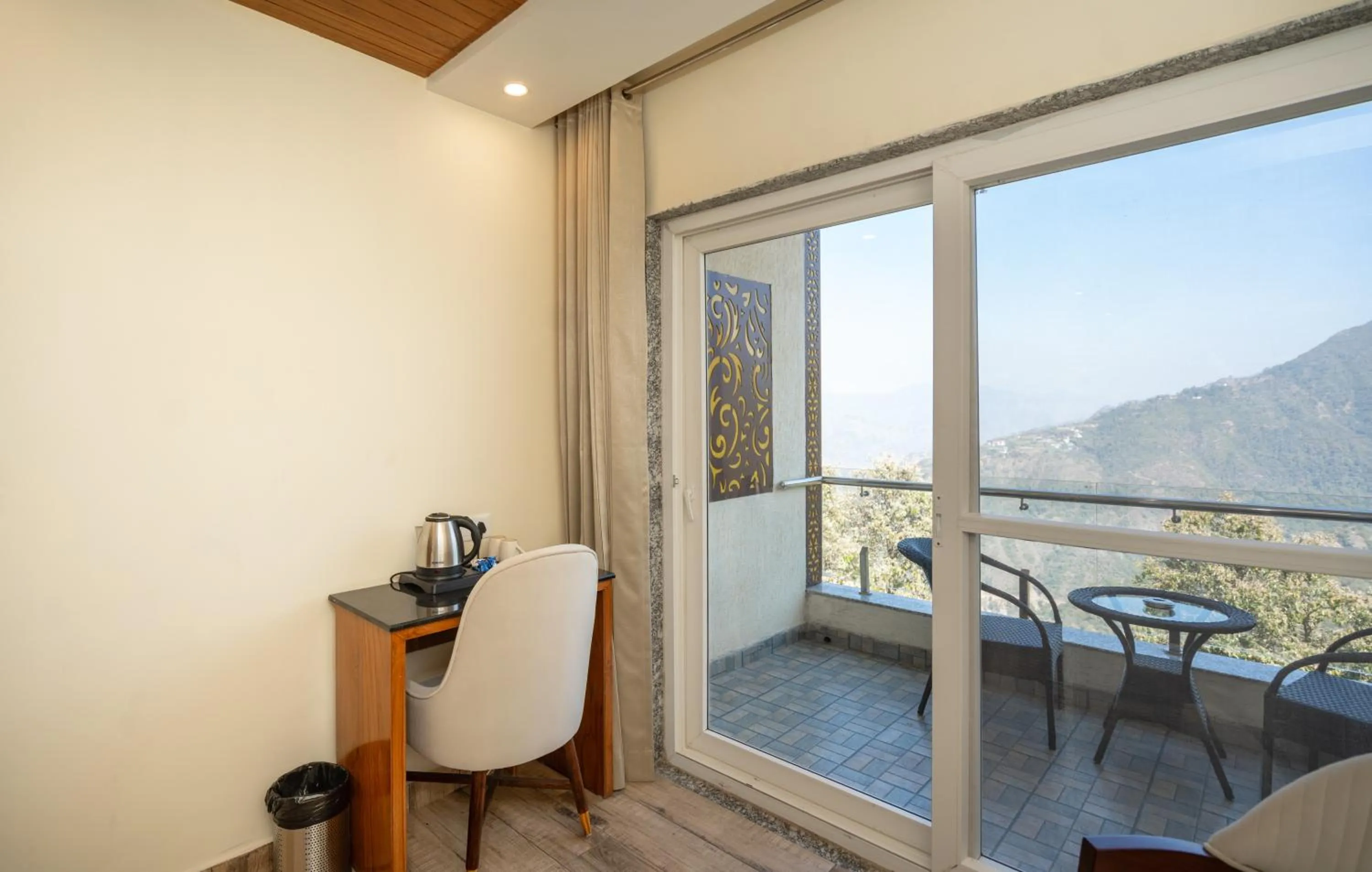 Trideus Mountain Club & Resort, Mussoorie