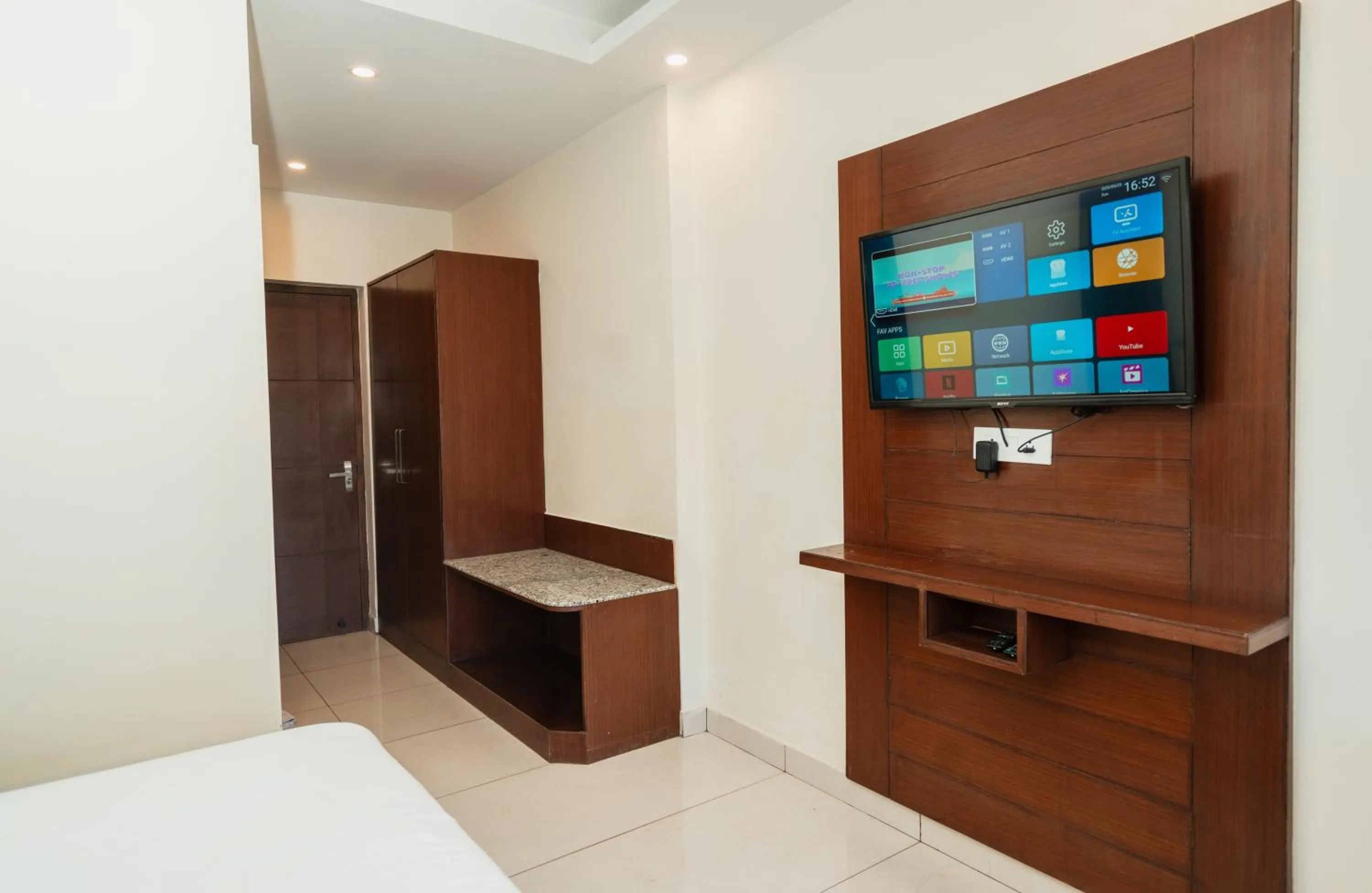 Trideus Mountain Club & Resort, Mussoorie