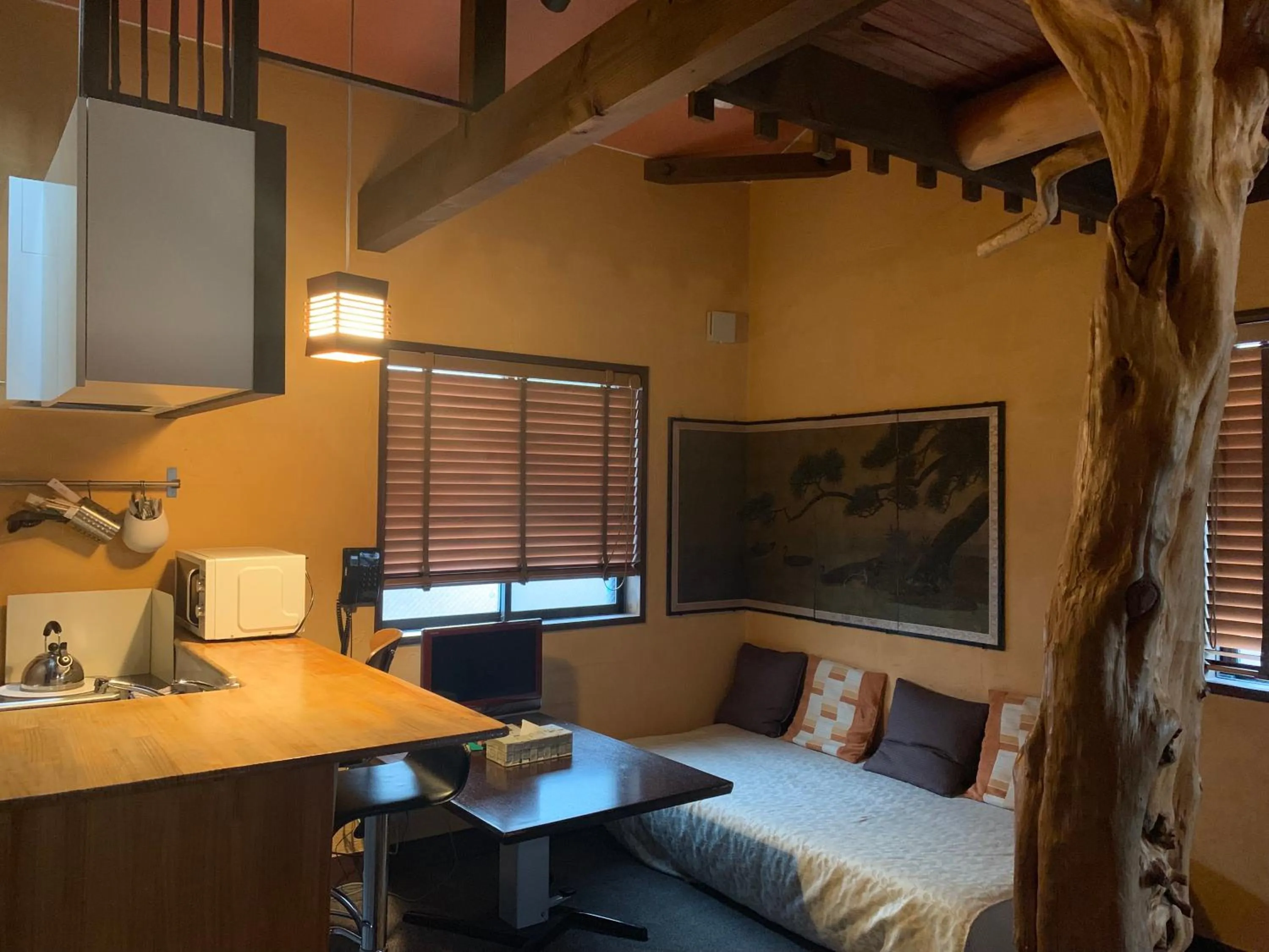 Kitchen or kitchenette, Bed in SAKARA KYOTO 桜香楽 京都