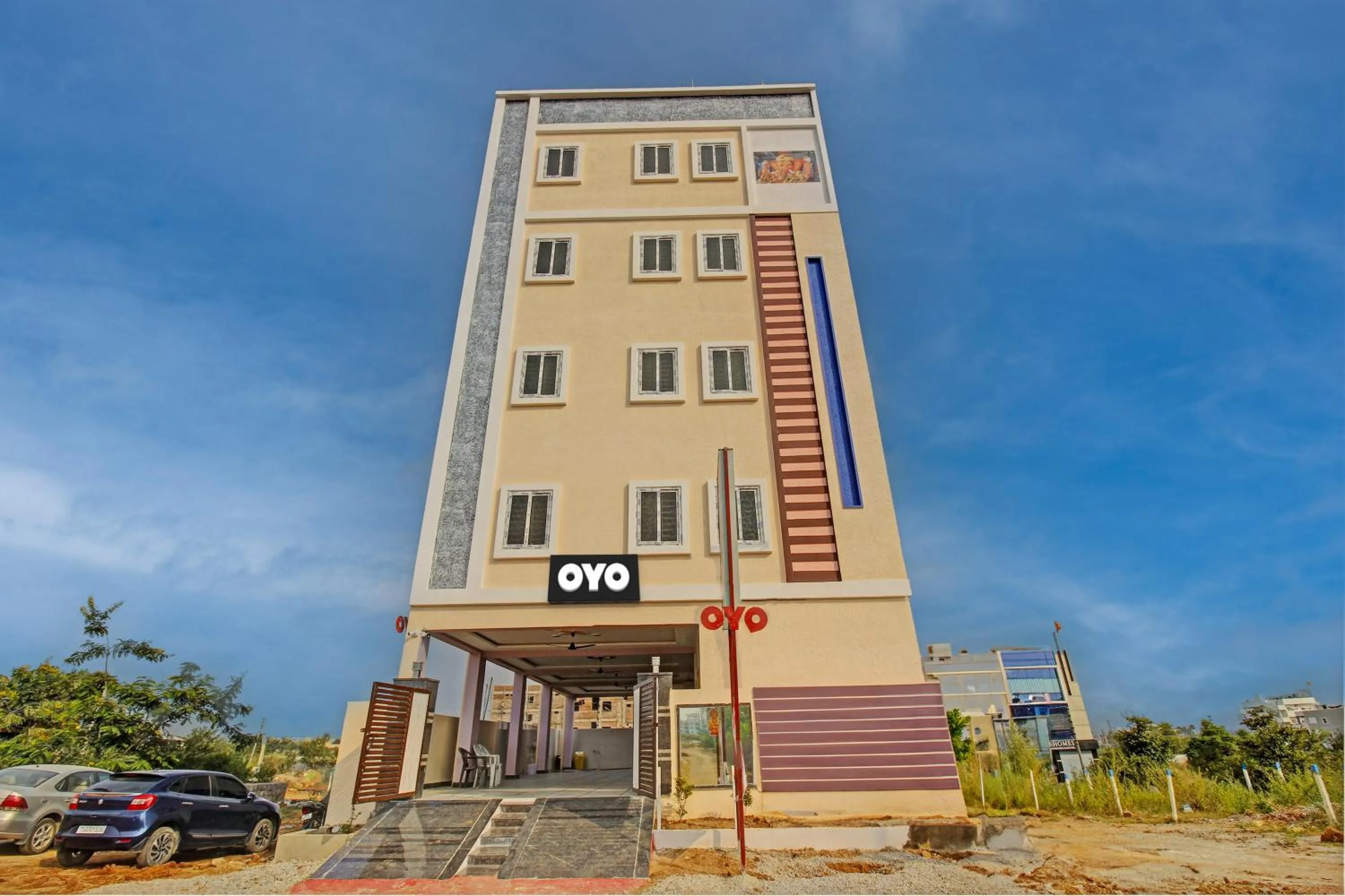 Facade/entrance in Super Hotel O SRI NIRVANA PRIDE