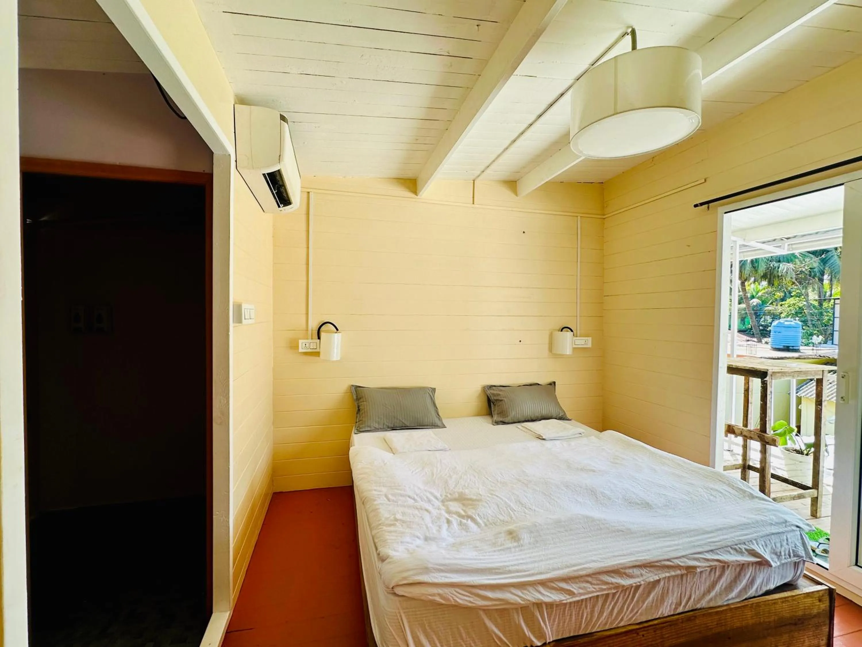 Bed in Coco Hostel Goa