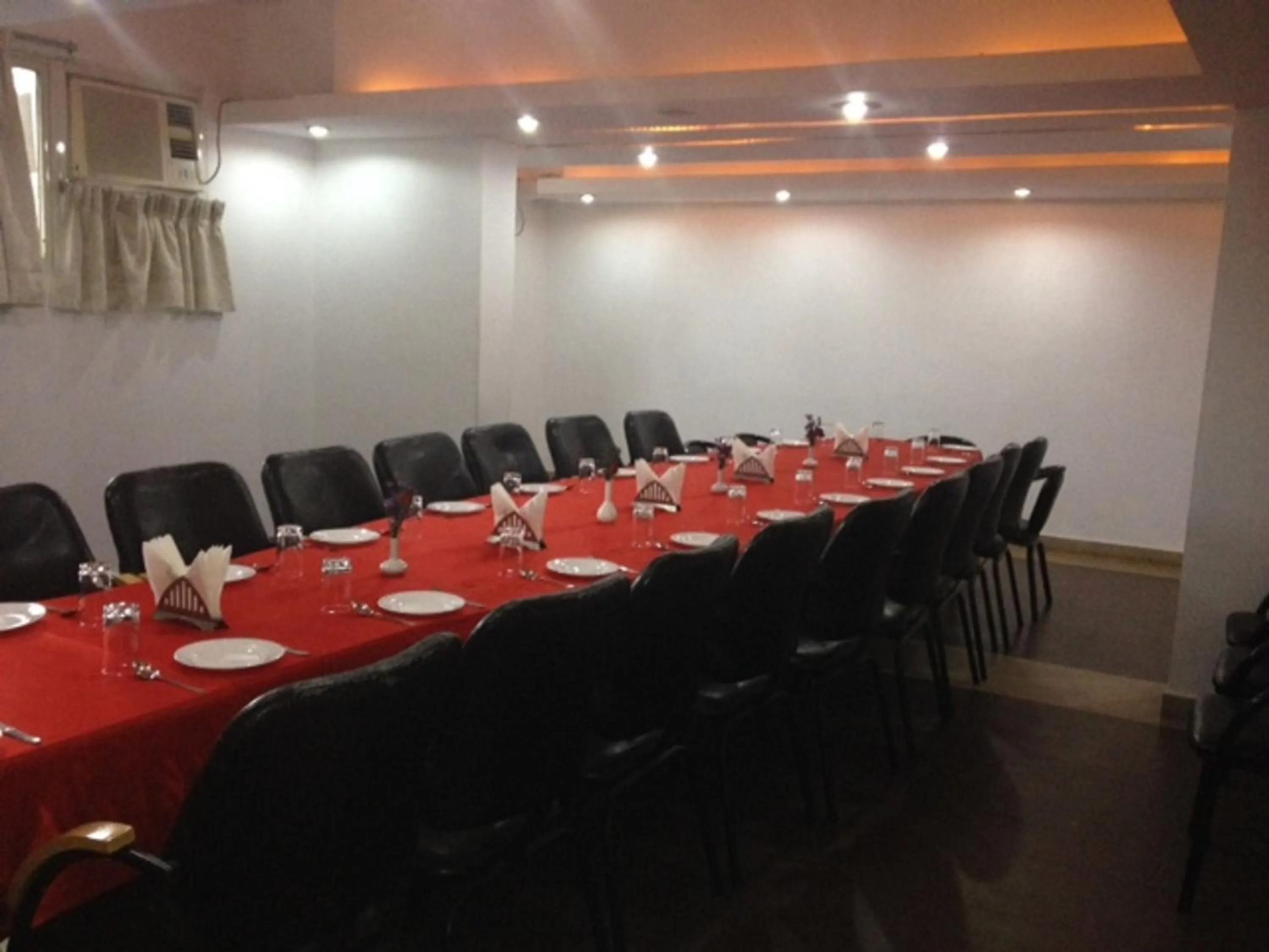 Banquet/Function facilities in Hotel Grand Bee Bangalore