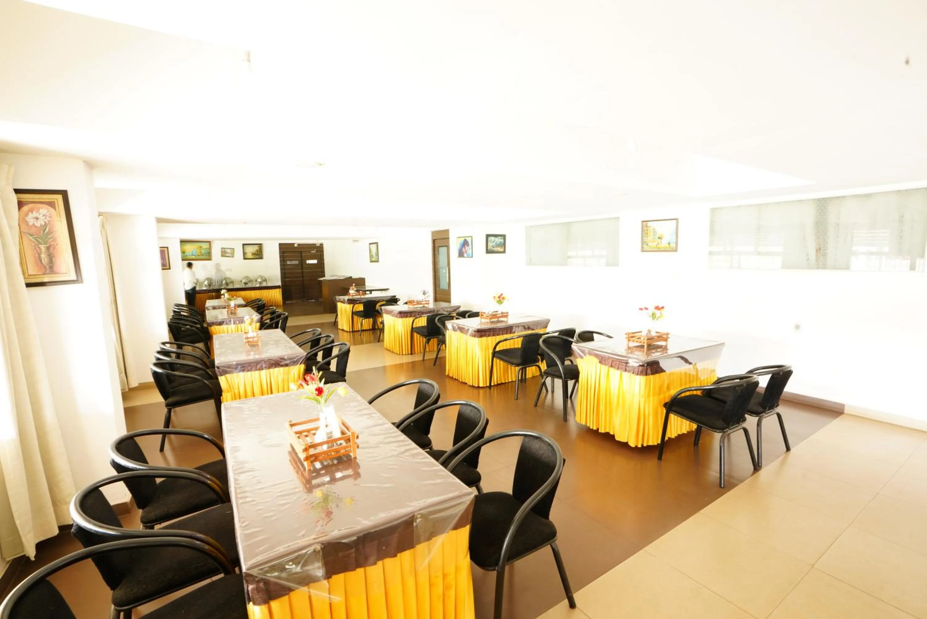 Hotel Grand Bee Bangalore