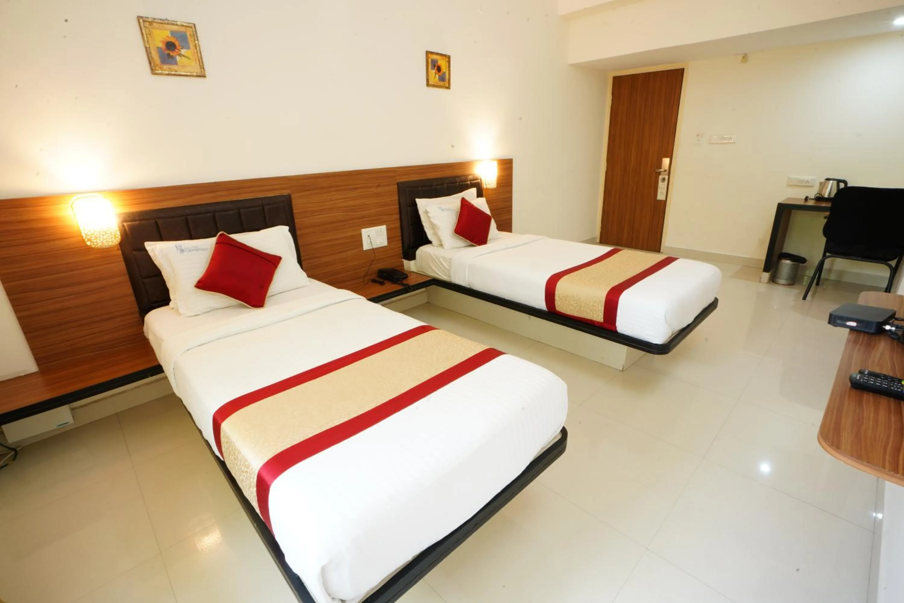 Hotel Grand Bee Bangalore