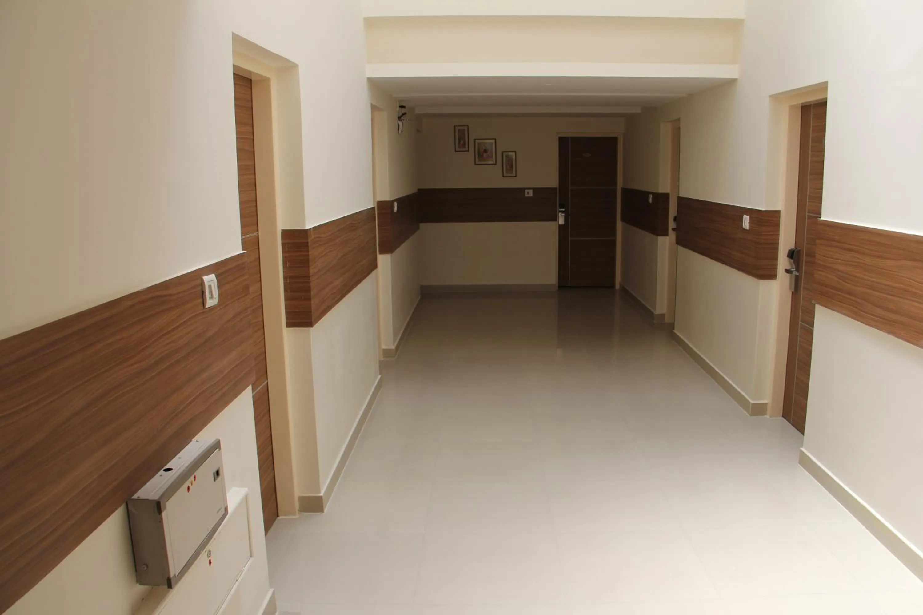 Hotel Grand Bee Bangalore