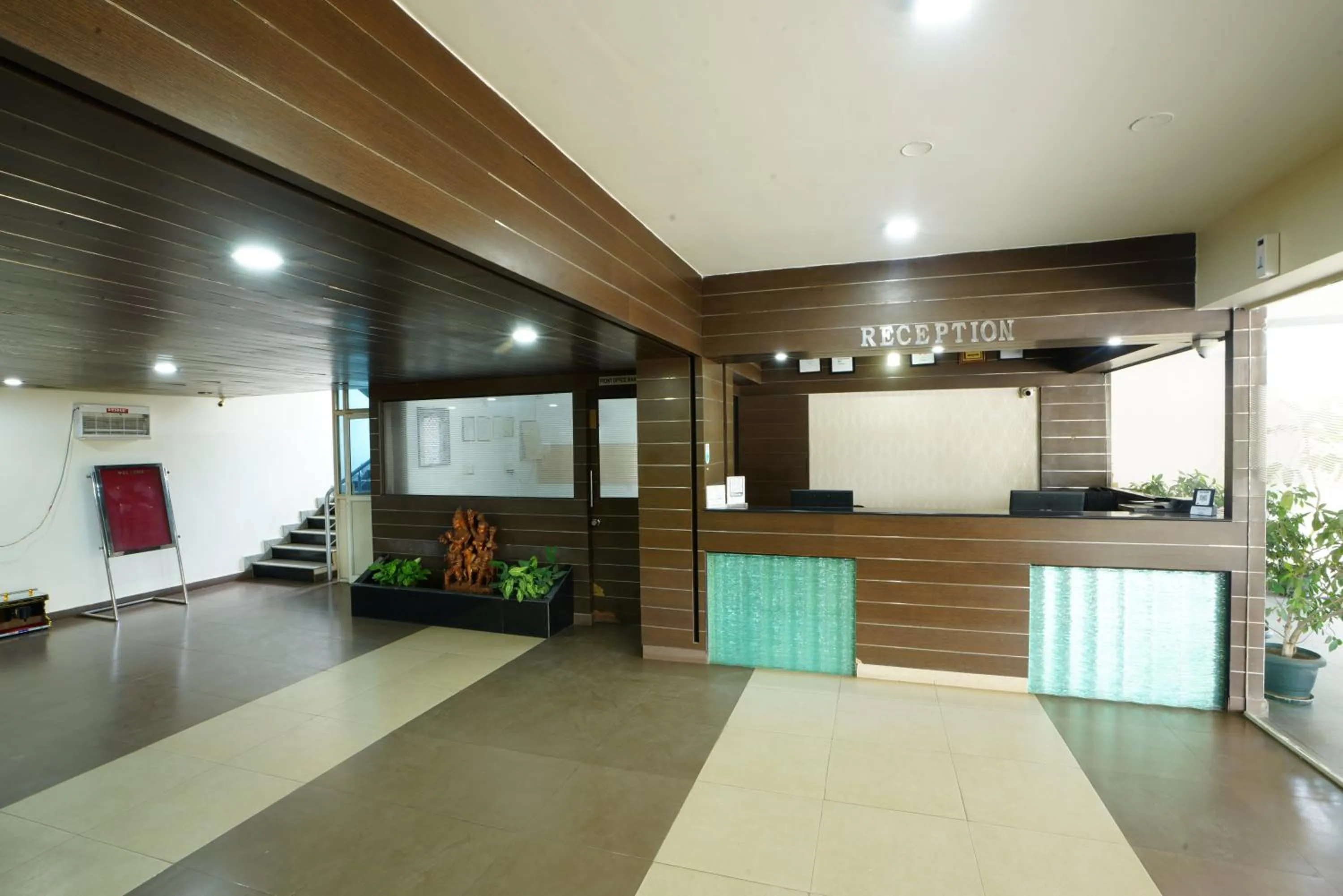 Hotel Grand Bee Bangalore