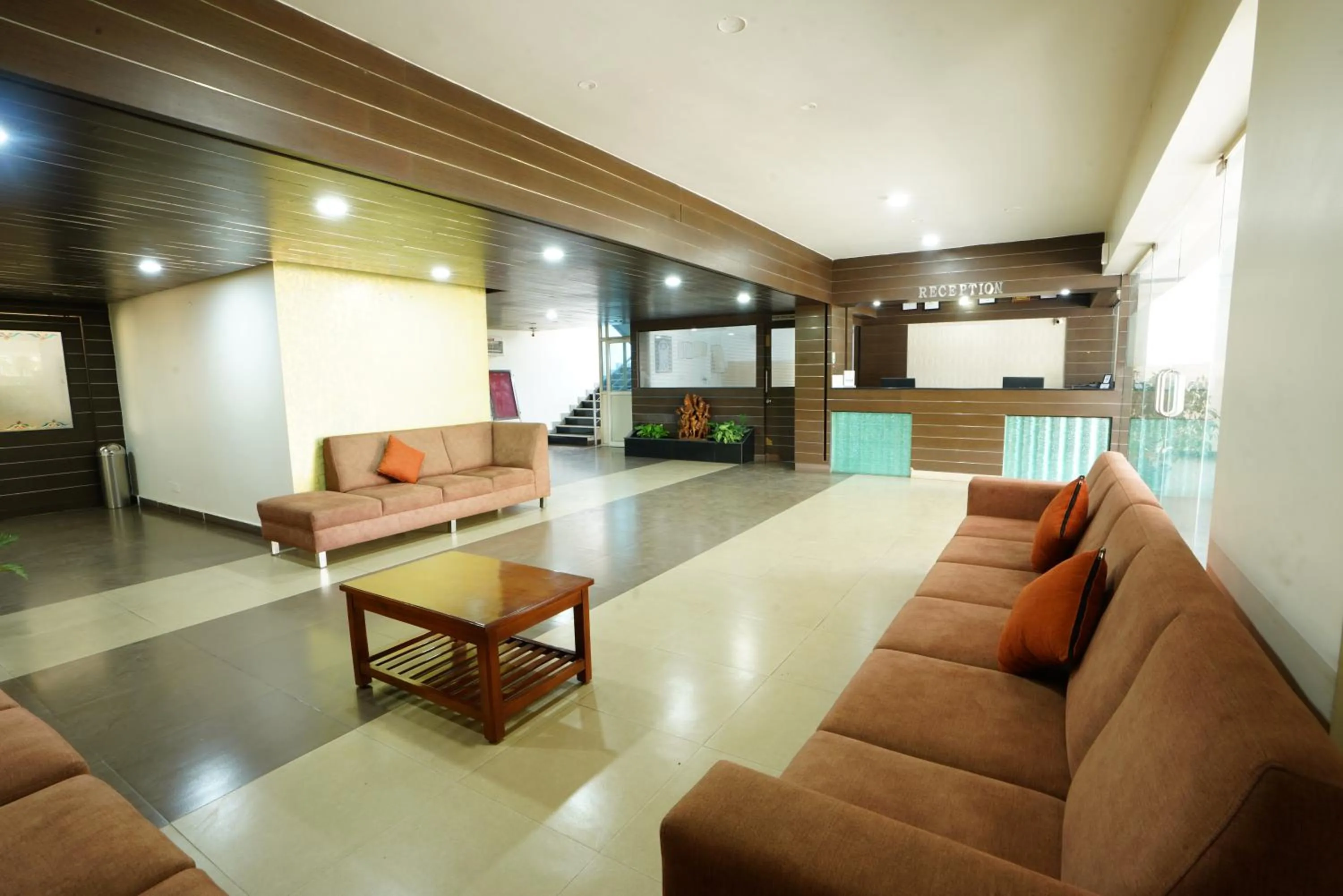 Hotel Grand Bee Bangalore