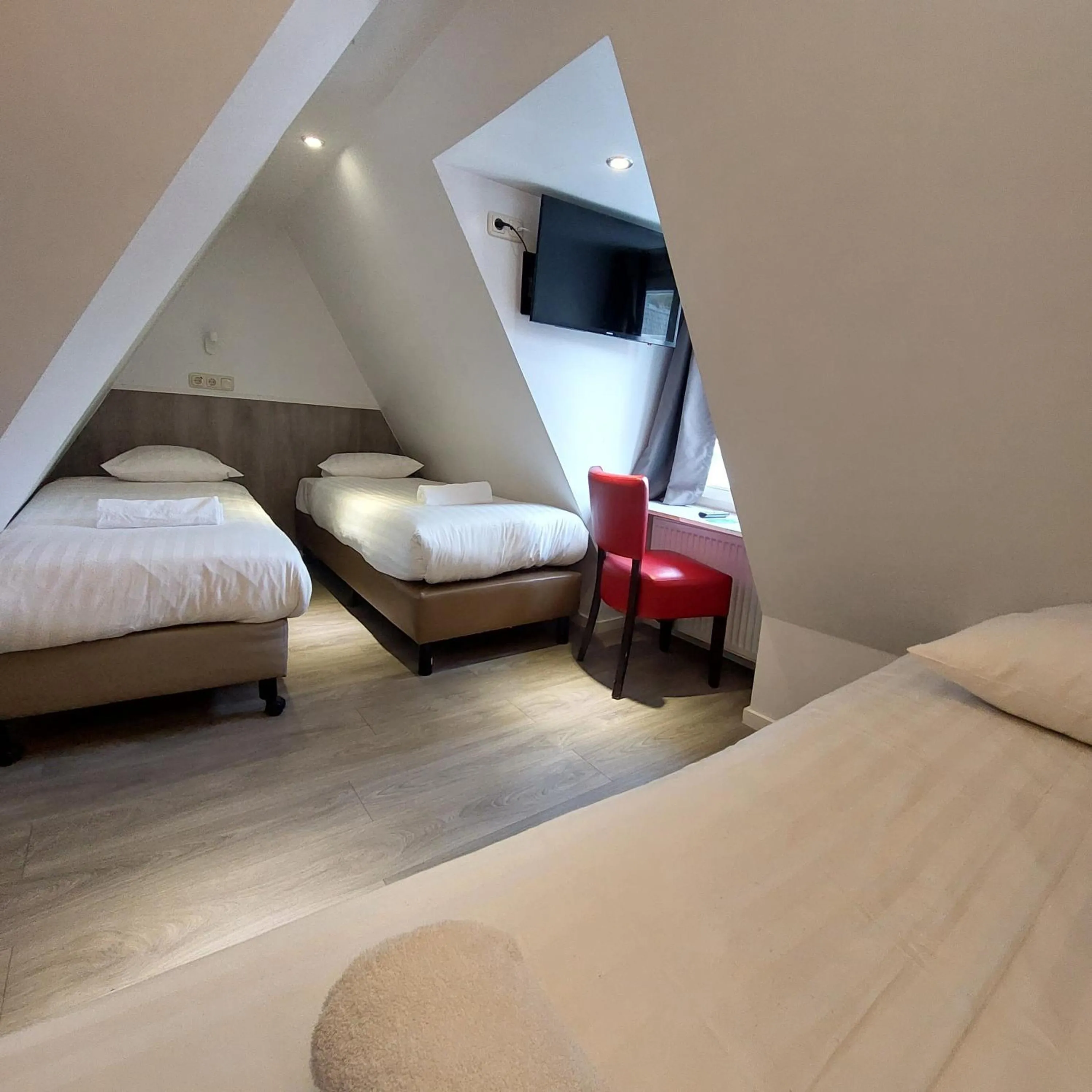 Bed in Heart of Amsterdam Hostel