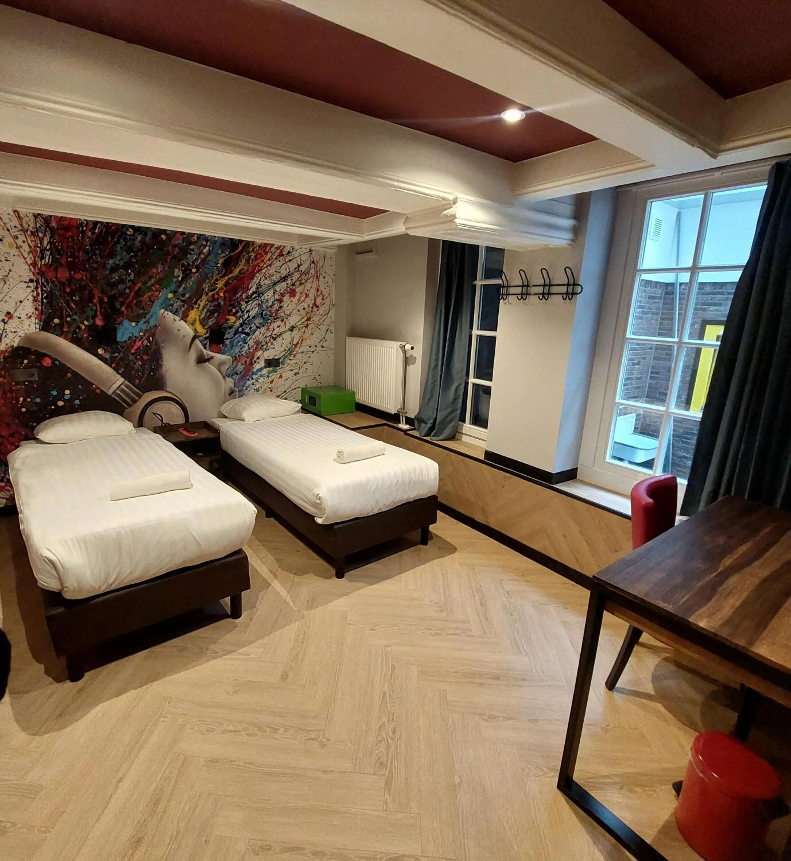 Bedroom, Bed in Heart of Amsterdam Hostel