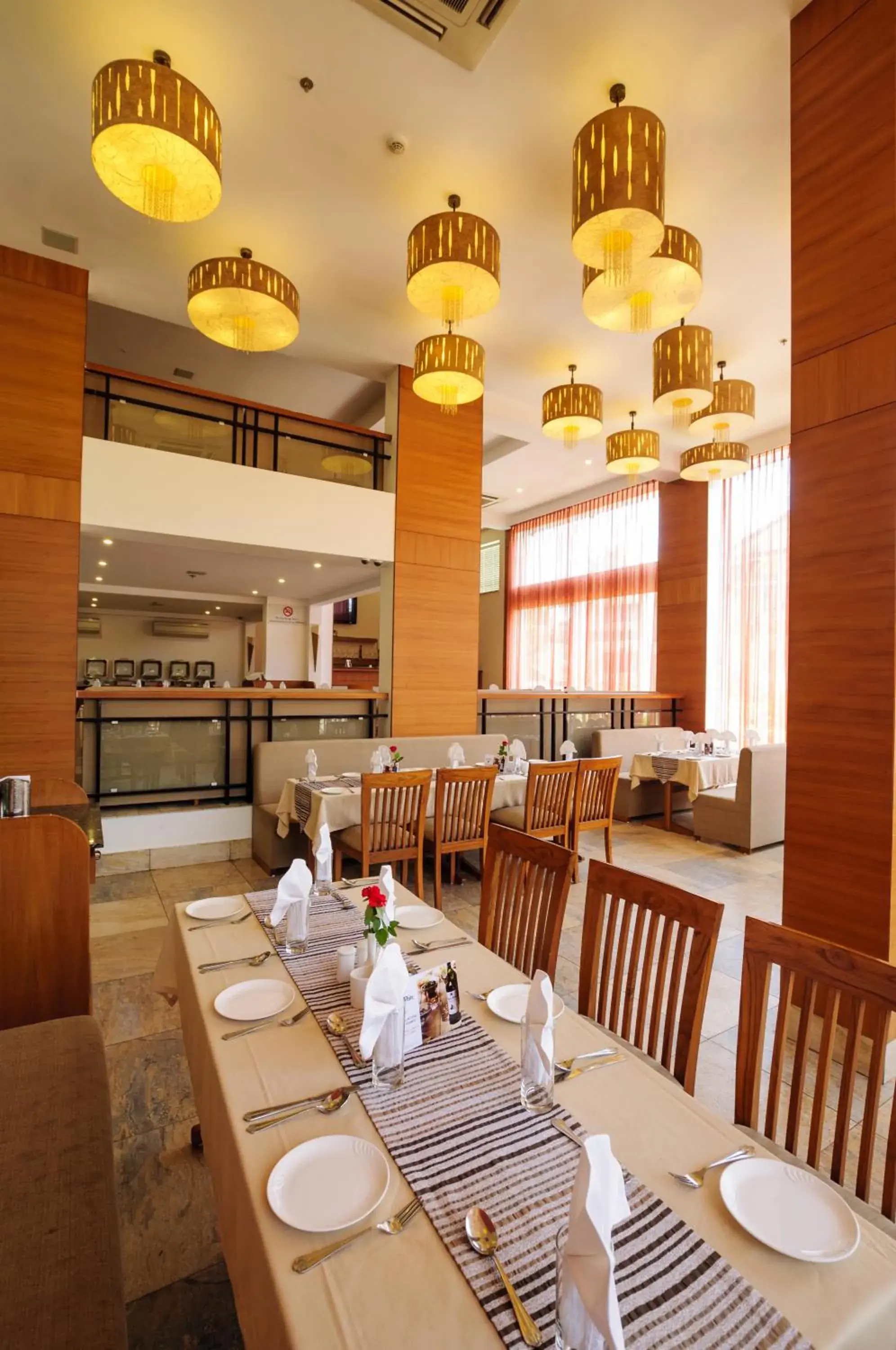 Restaurant/places to eat in Varanda Do Mar Restaurant/places to eat in Varanda Do Mar