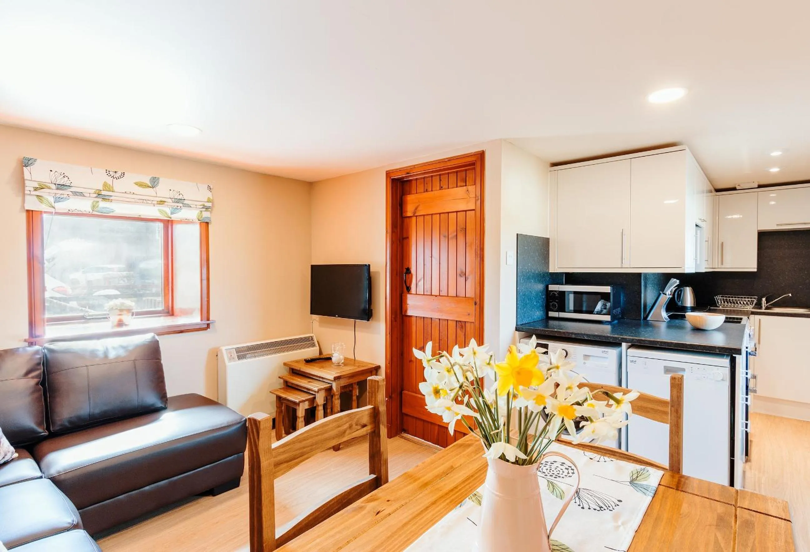 TV and multimedia in The Stable at Clauchan Holiday Cottages