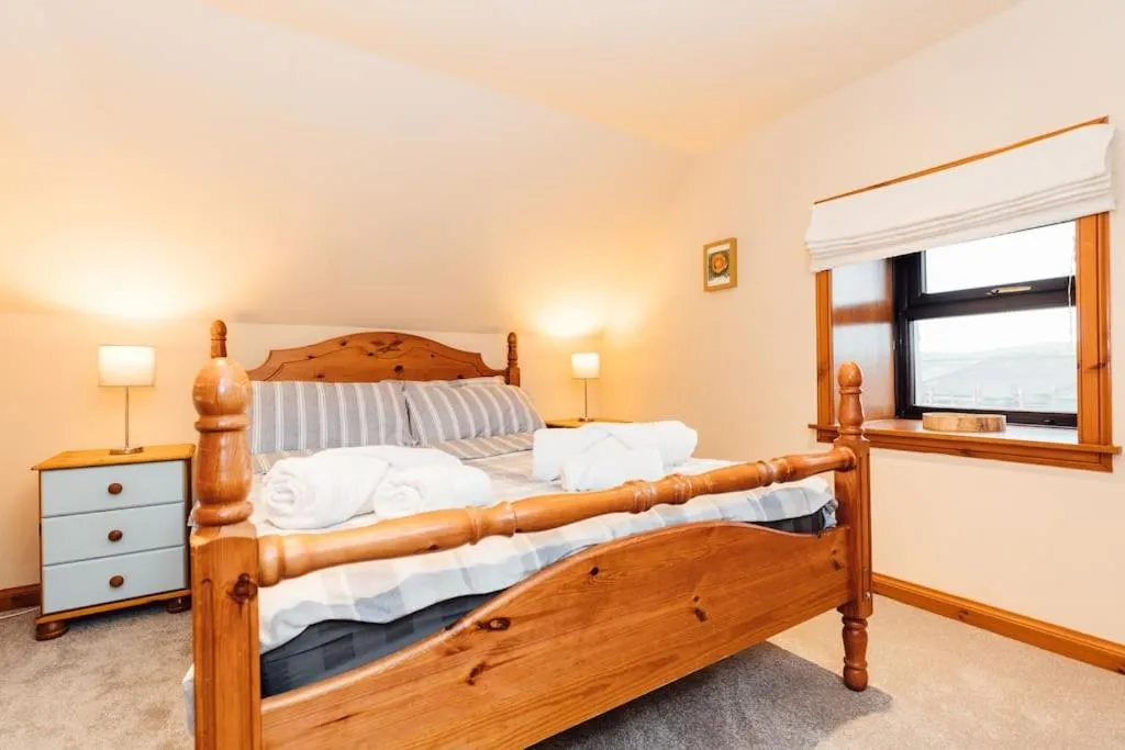 Bedroom, Bed in The Stable at Clauchan Holiday Cottages