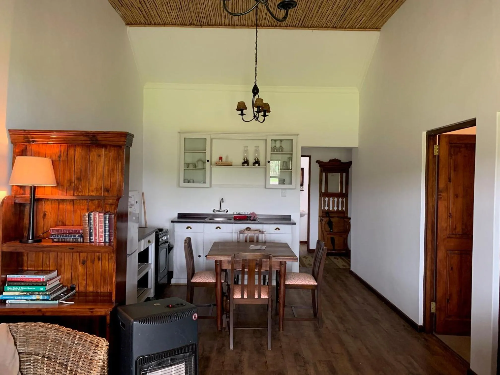 Kitchen or kitchenette in Endless Vineyards at Wildekrans Wine Estate