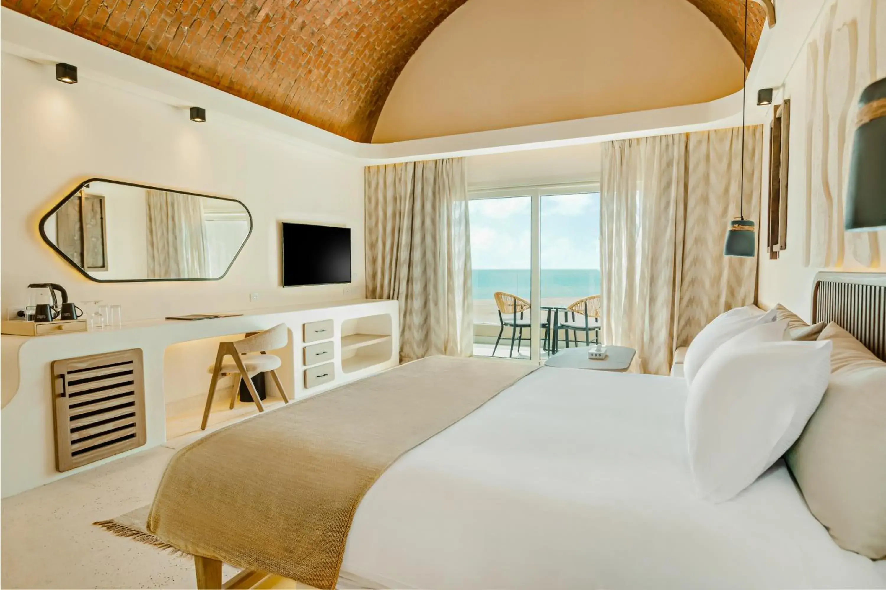 Bed in Sunrise Anjum Resort Bed in Sunrise Anjum Resort