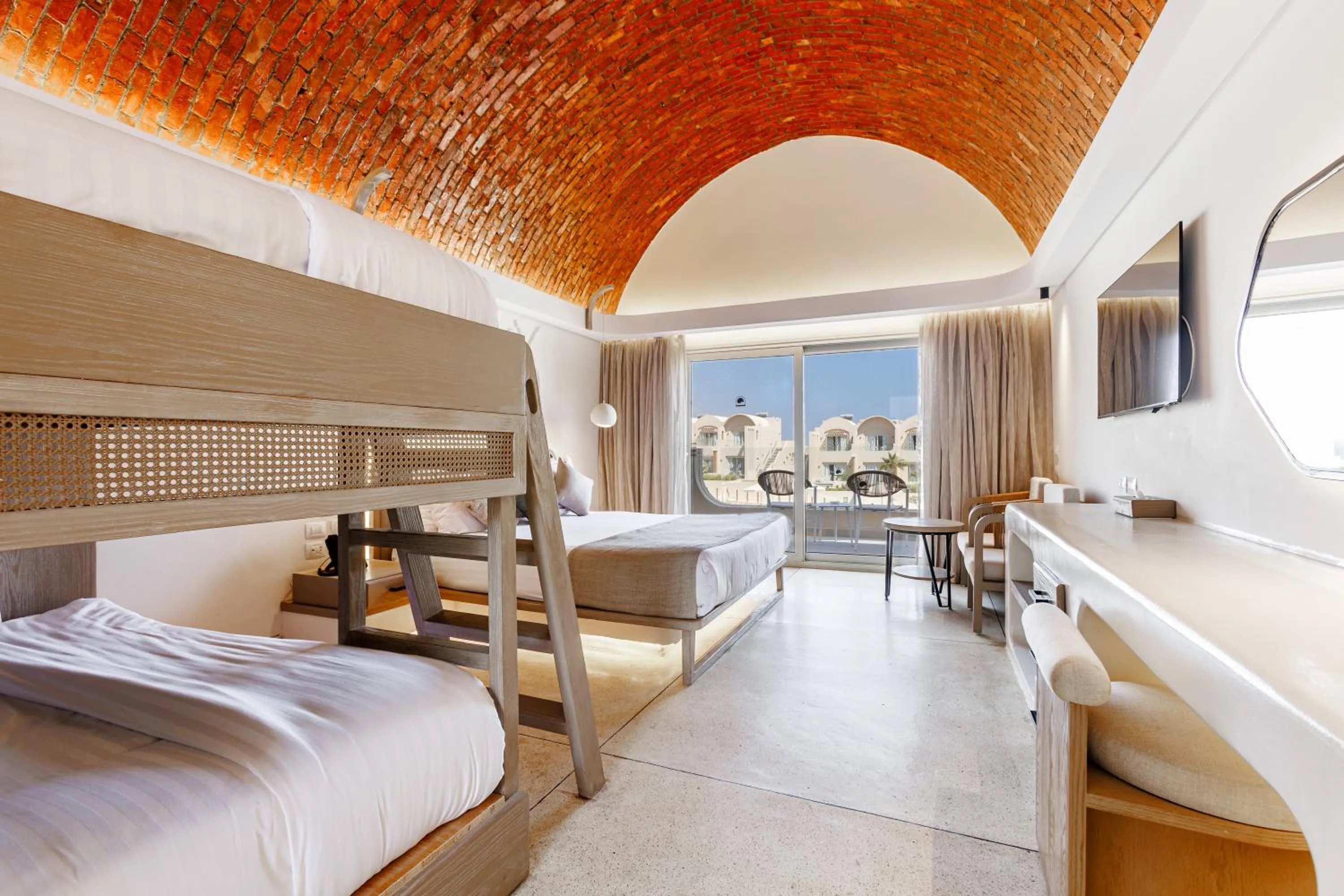 Bed in Sunrise Anjum Resort