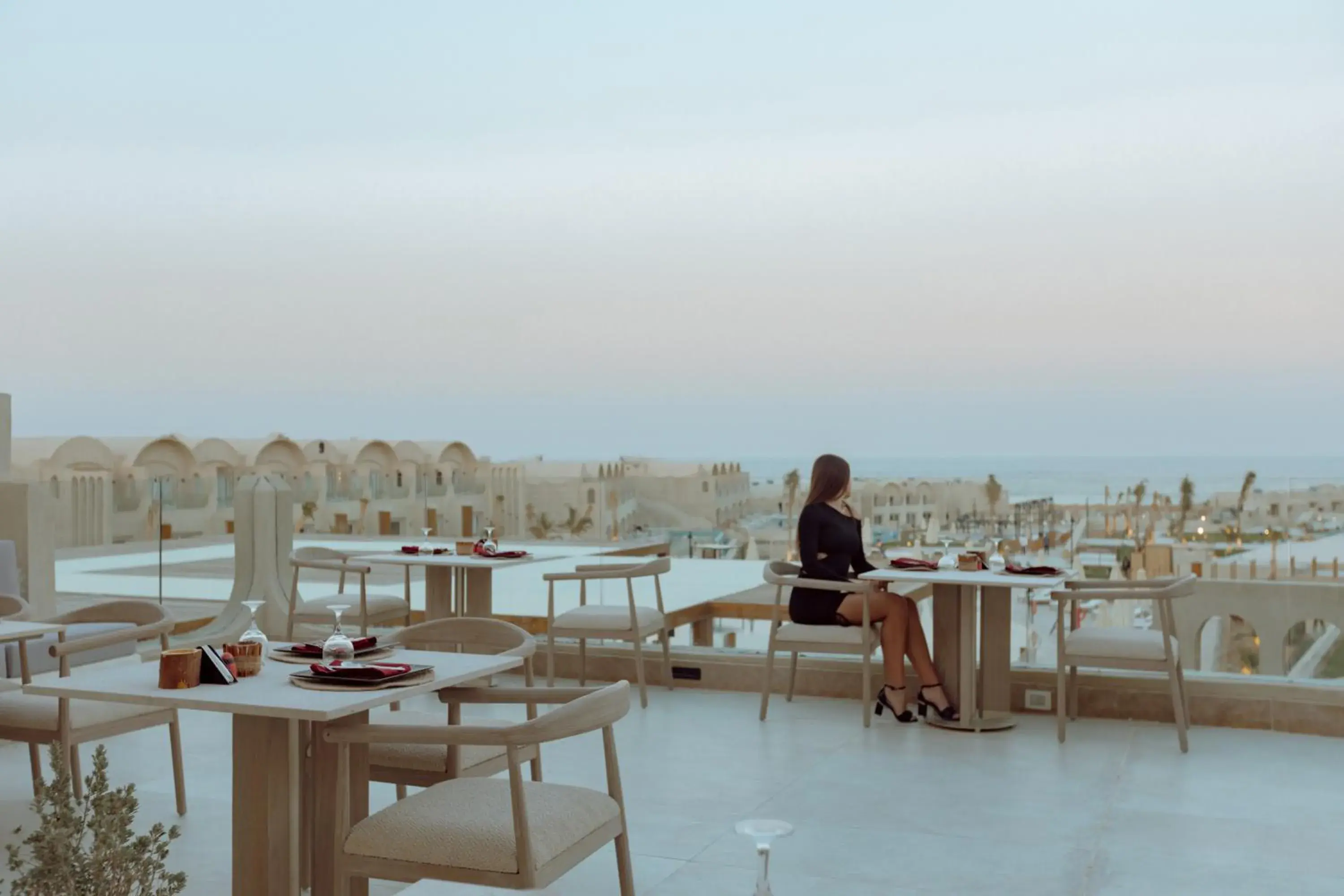 Restaurant/places to eat in Sunrise Anjum Resort Restaurant/places to eat in Sunrise Anjum Resort