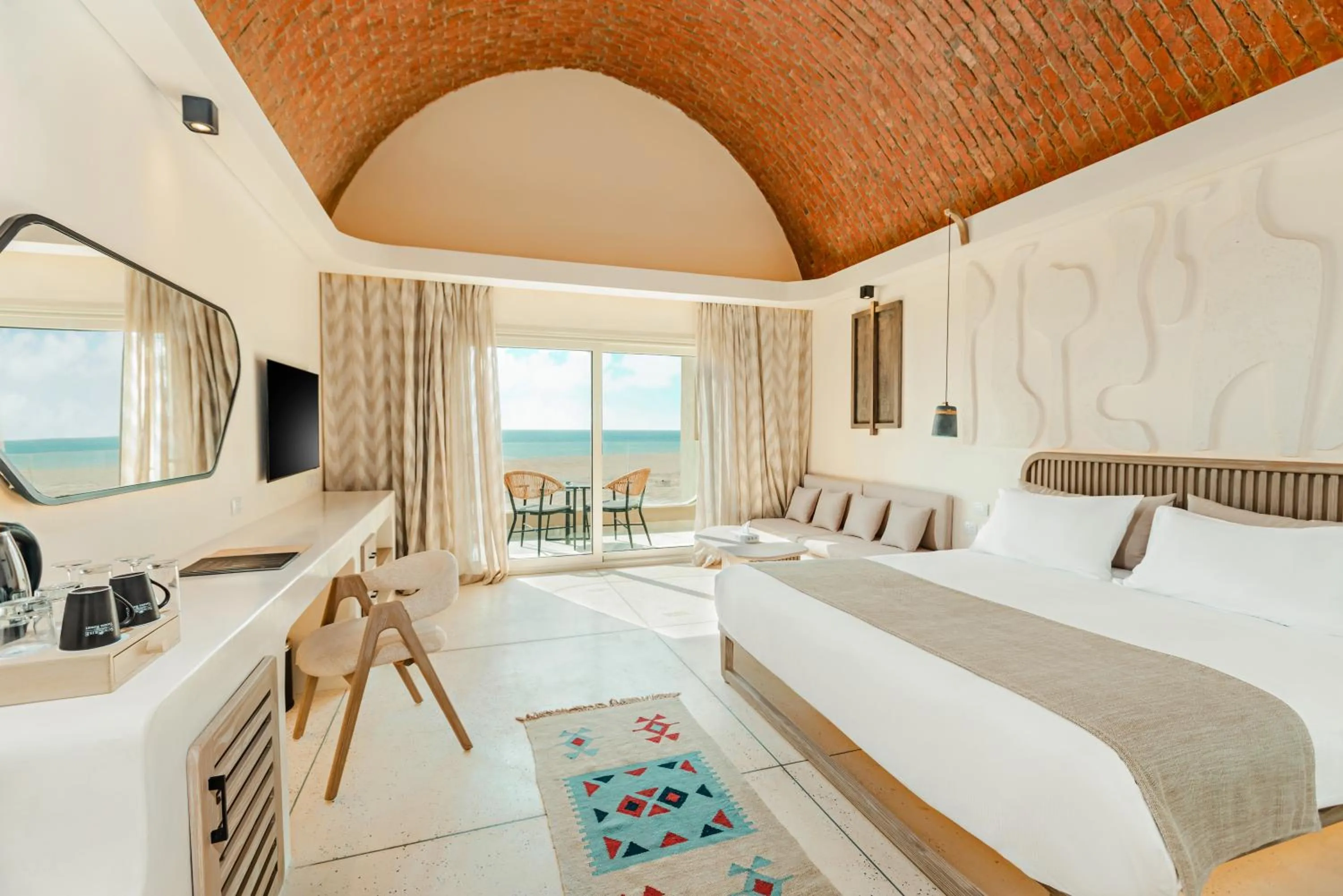 Bed in Sunrise Anjum Resort