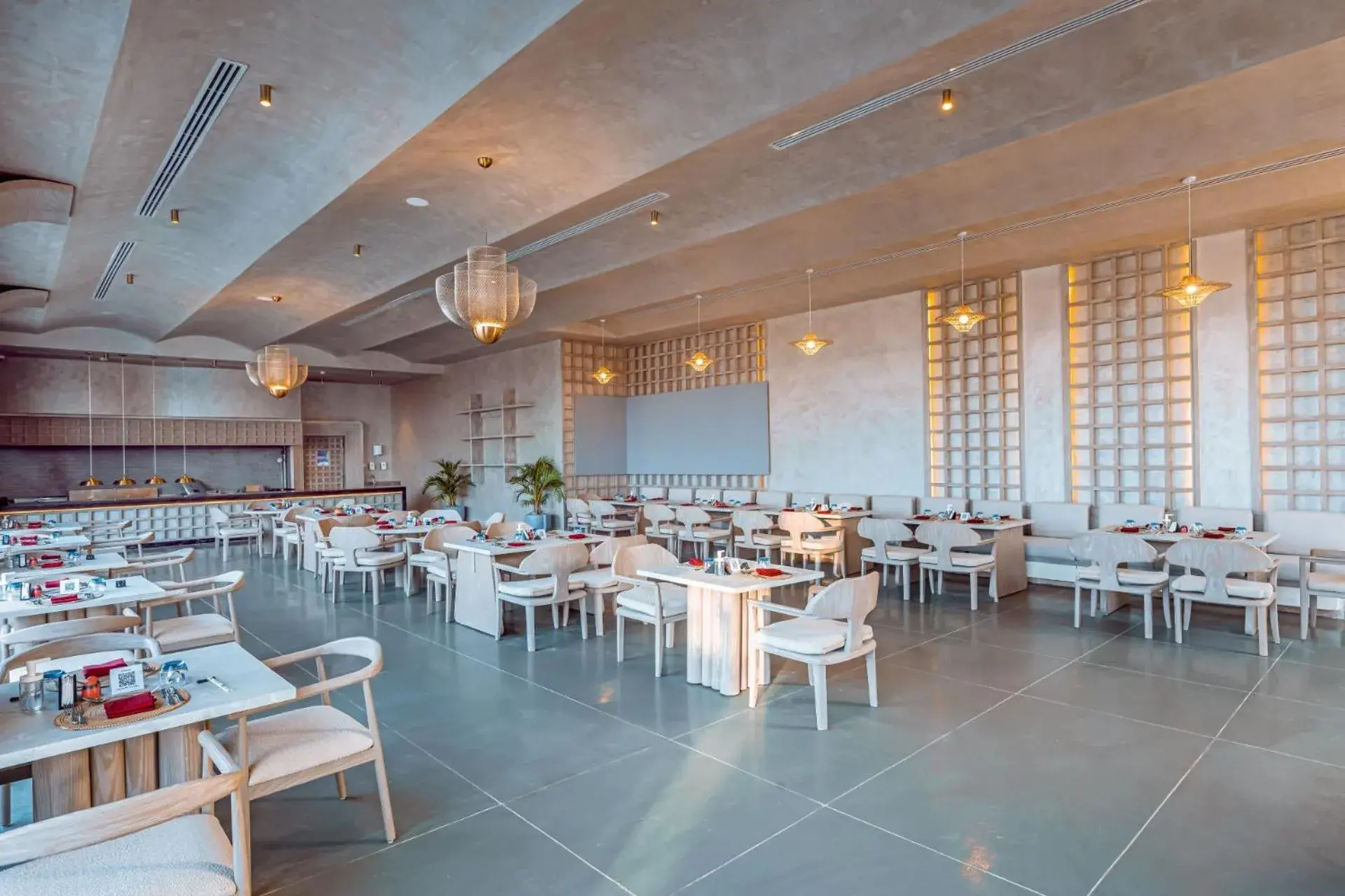 Restaurant/places to eat in Sunrise Anjum Resort Restaurant/places to eat in Sunrise Anjum Resort