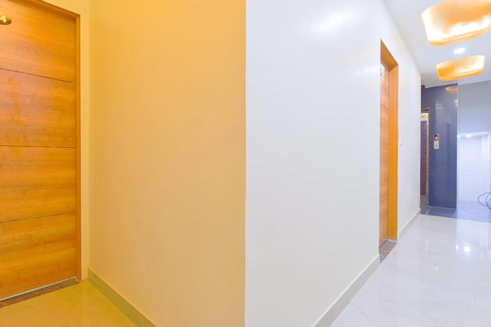 Lobby or reception in FabHotel Bohra International Lobby or reception in FabHotel Bohra International