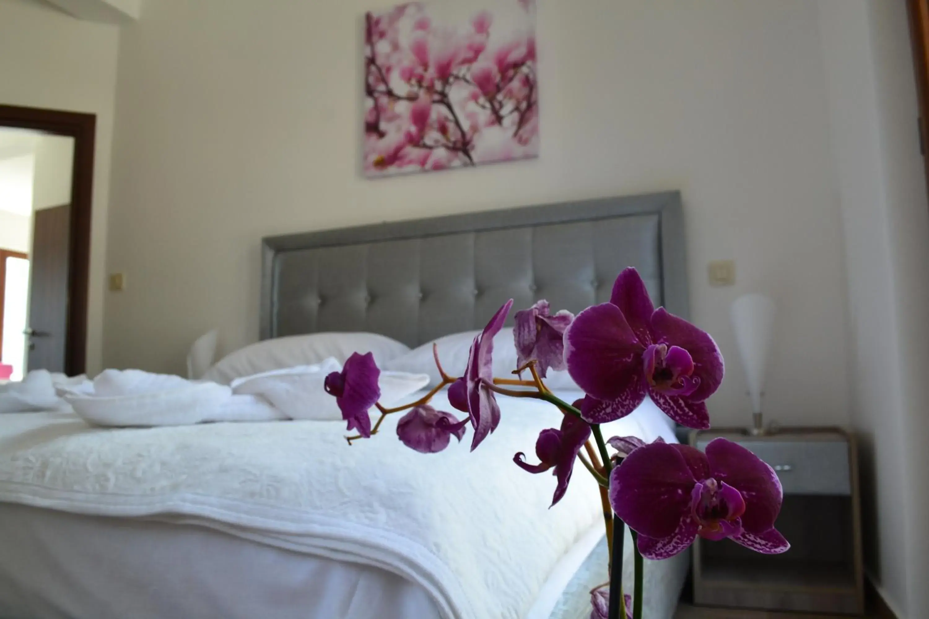 One-Bedroom Apartment with Terrace and Sea View - single occupancy in Bocche di Cattaro Apartments One-Bedroom Apartment with Terrace and Sea View - single occupancy in Bocche di Cattaro Apartments