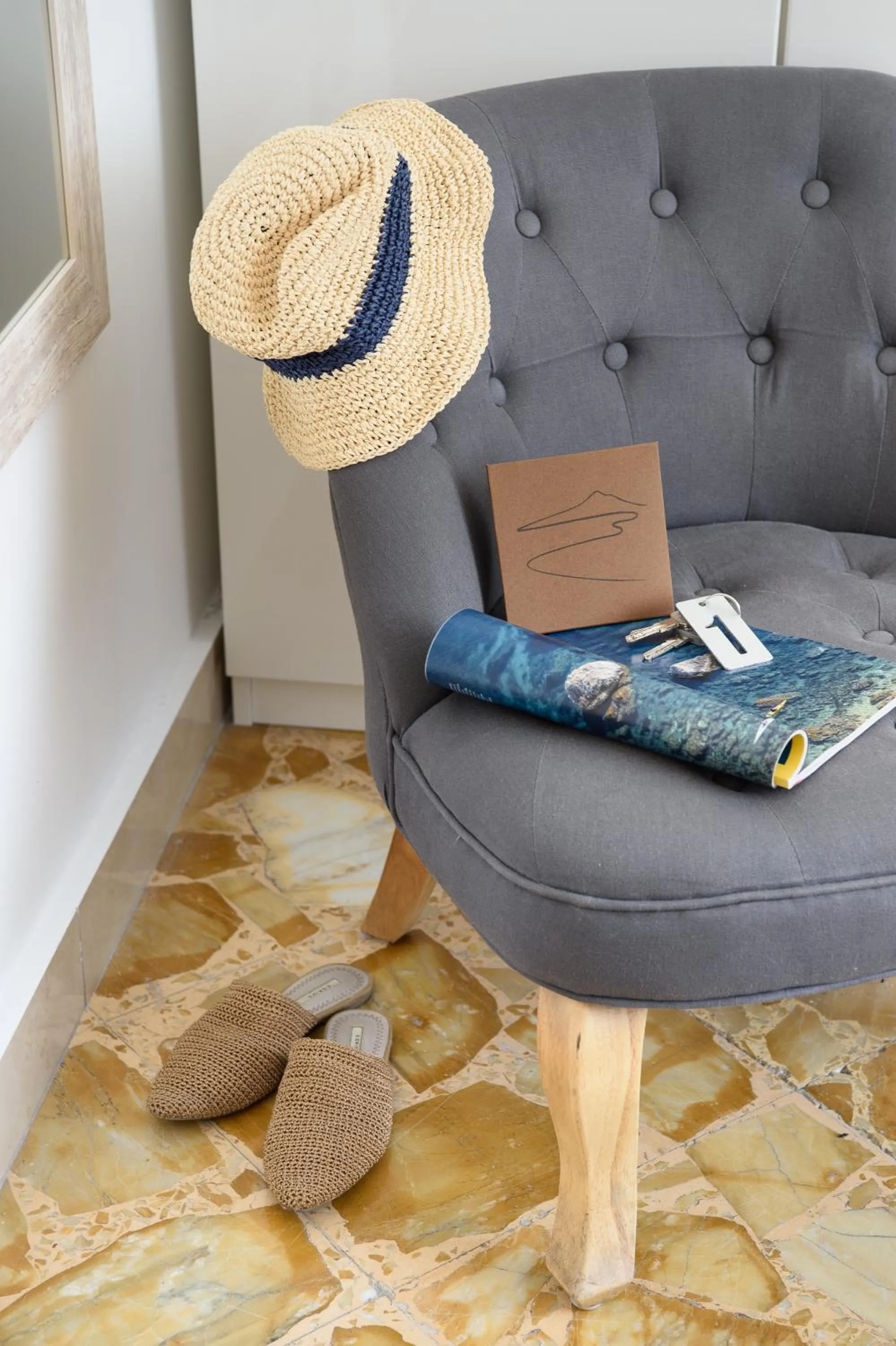 Decorative detail in La Maison des Tout le Monde