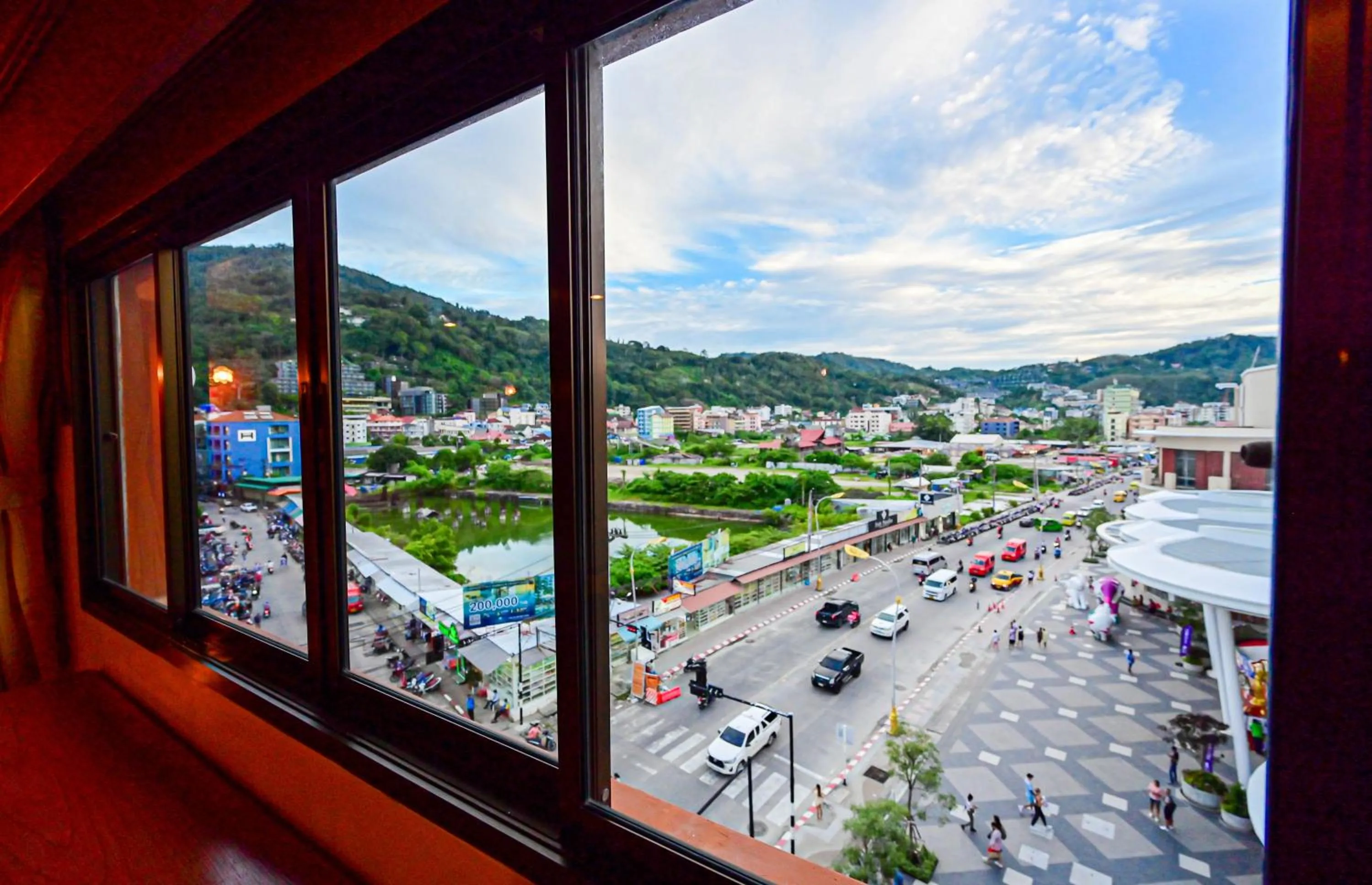 Mountain view in Tiger Complex Hotel