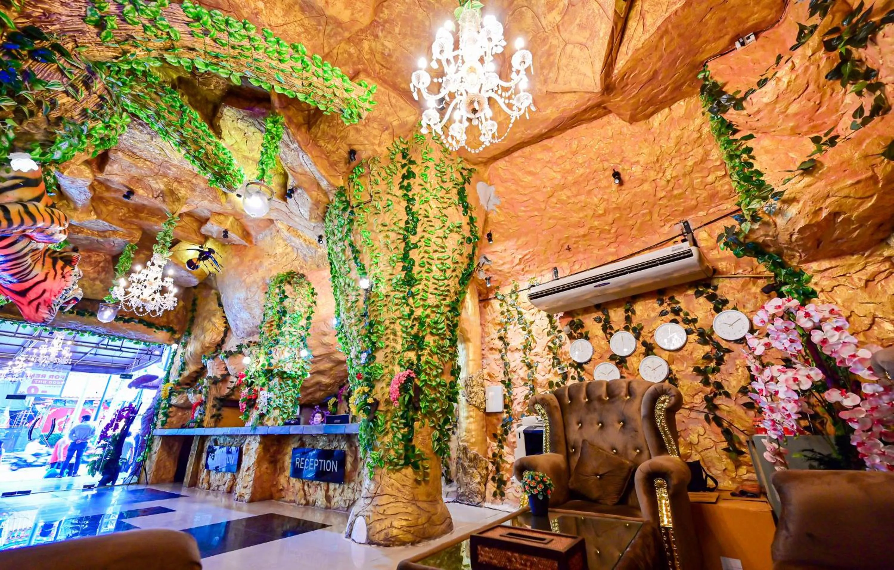 Lobby or reception in Tiger Complex Hotel