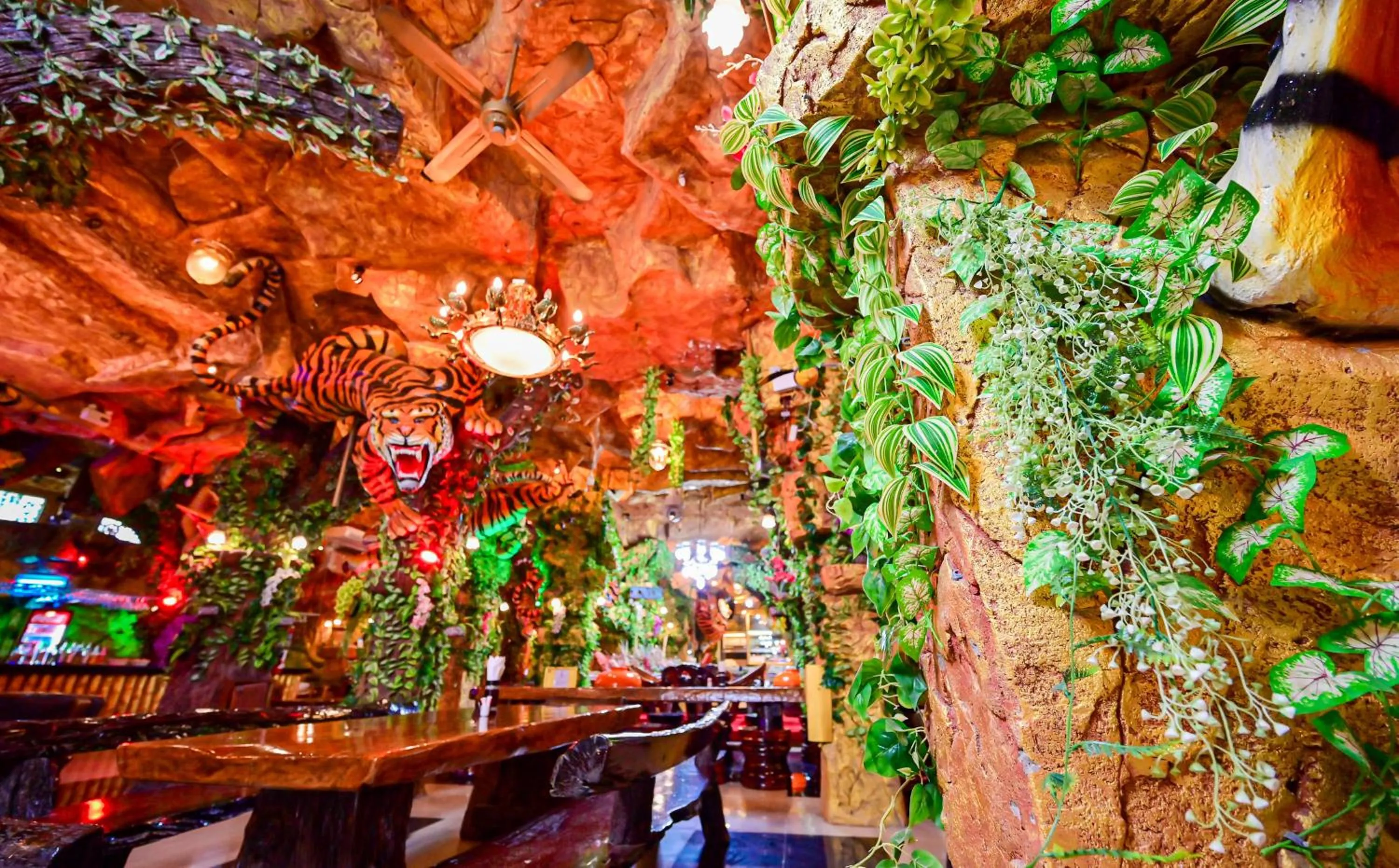 Lounge or bar in Tiger Complex Hotel