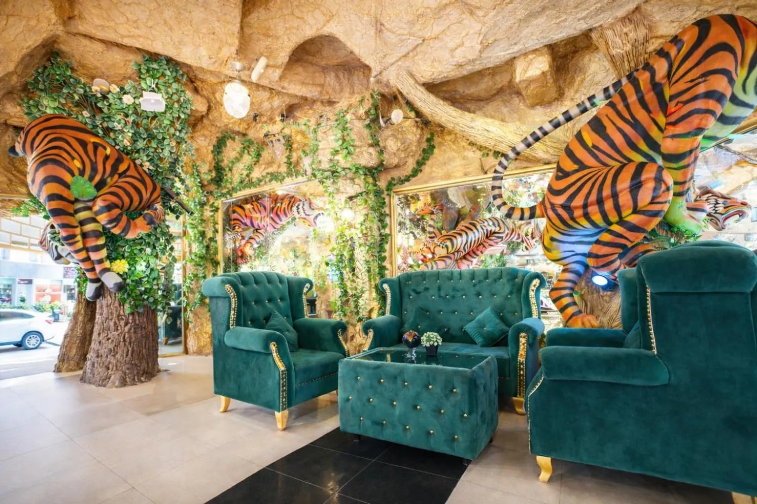 Seating area in Tiger Complex Hotel