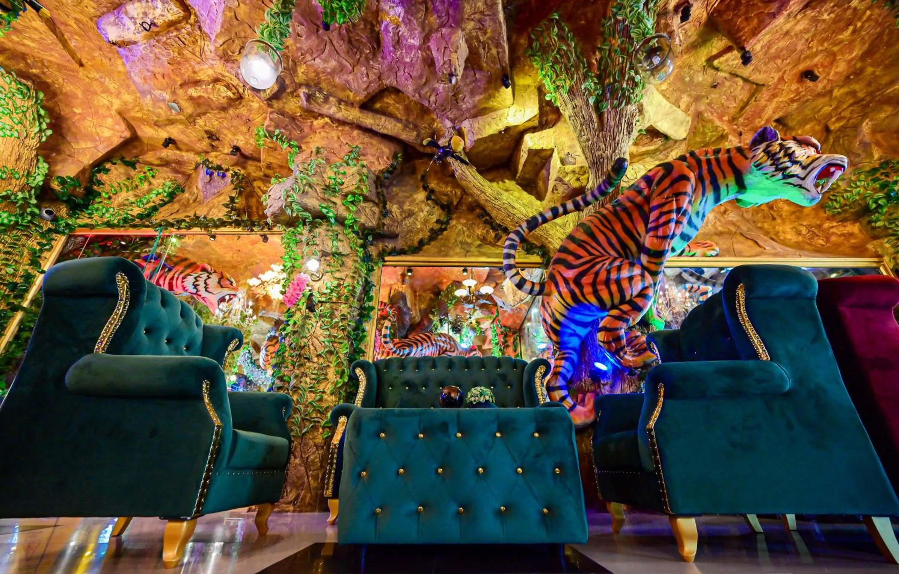 Seating area in Tiger Complex Hotel