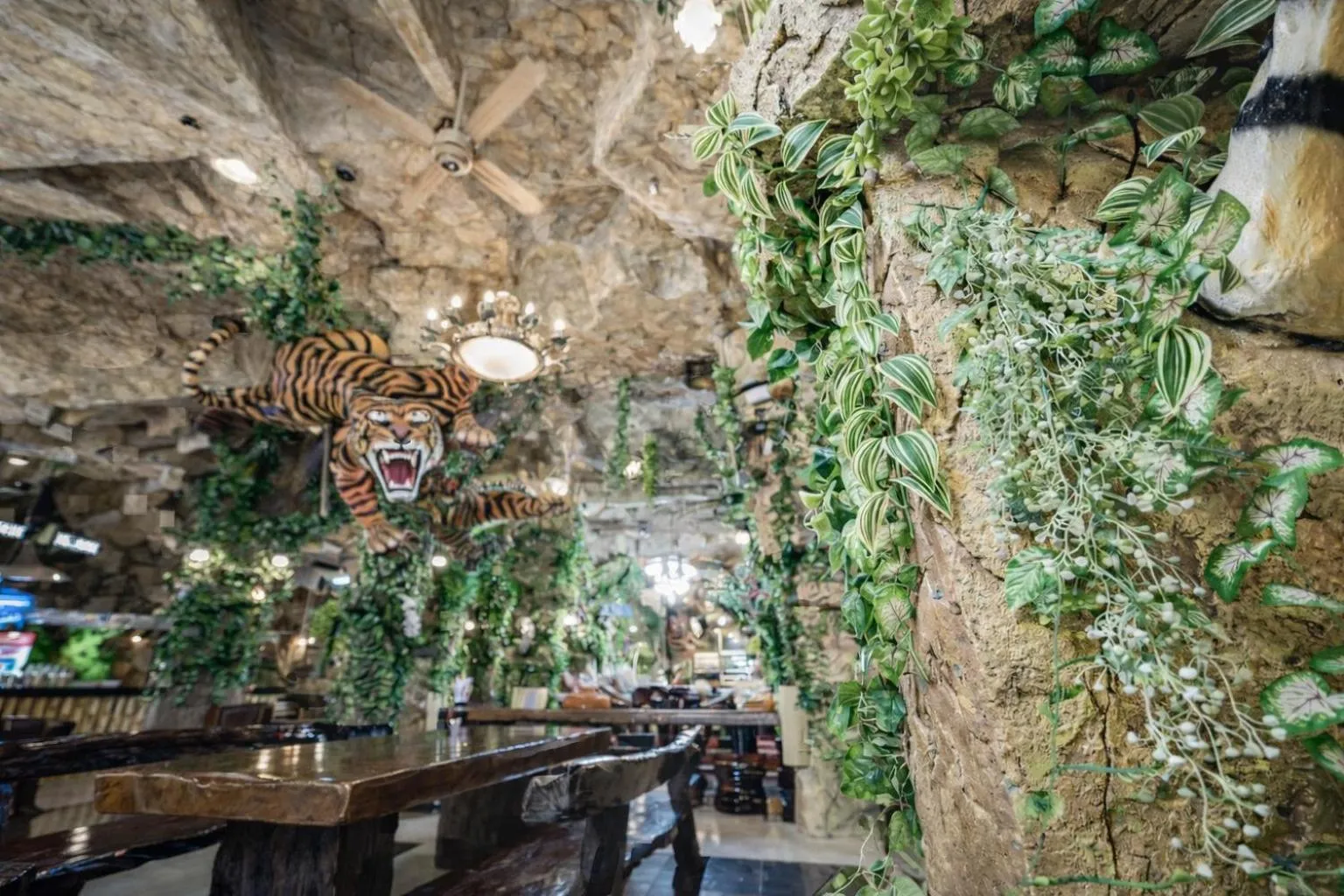 Decorative detail in Tiger Complex Hotel