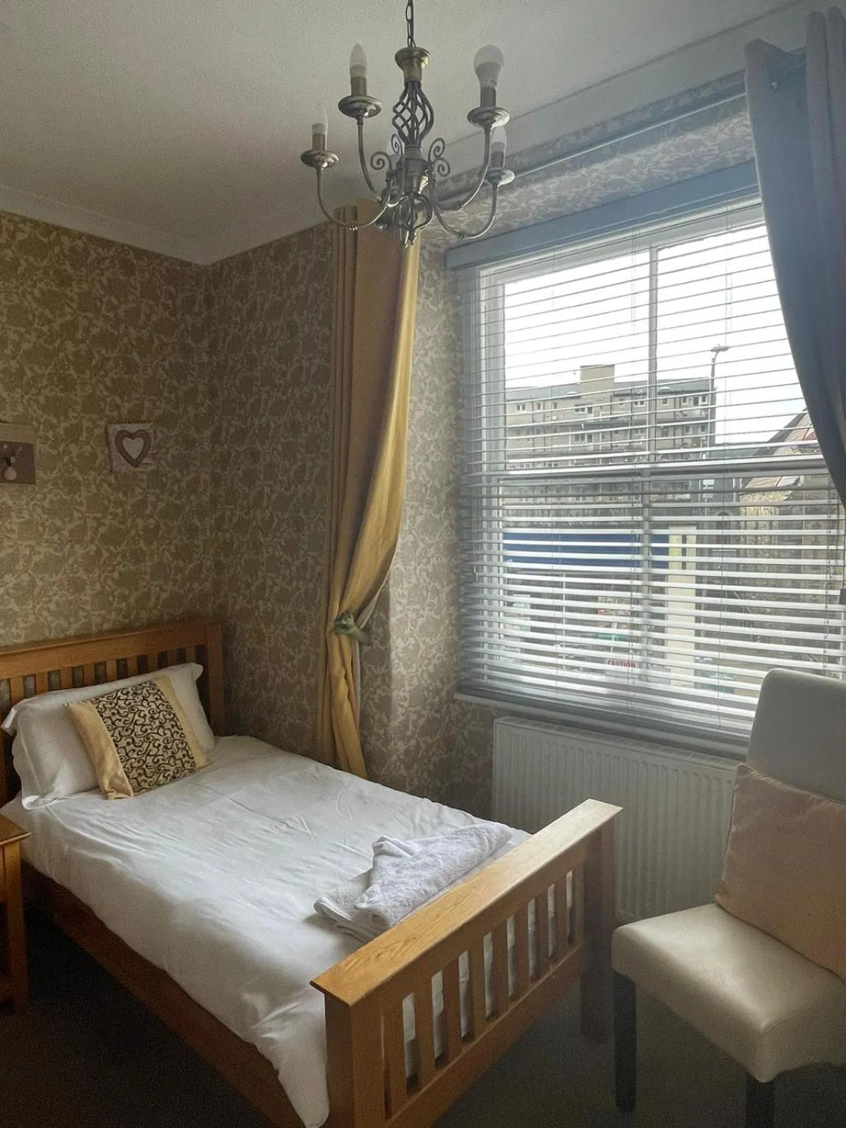 Bed in Tal Y Don Hotel