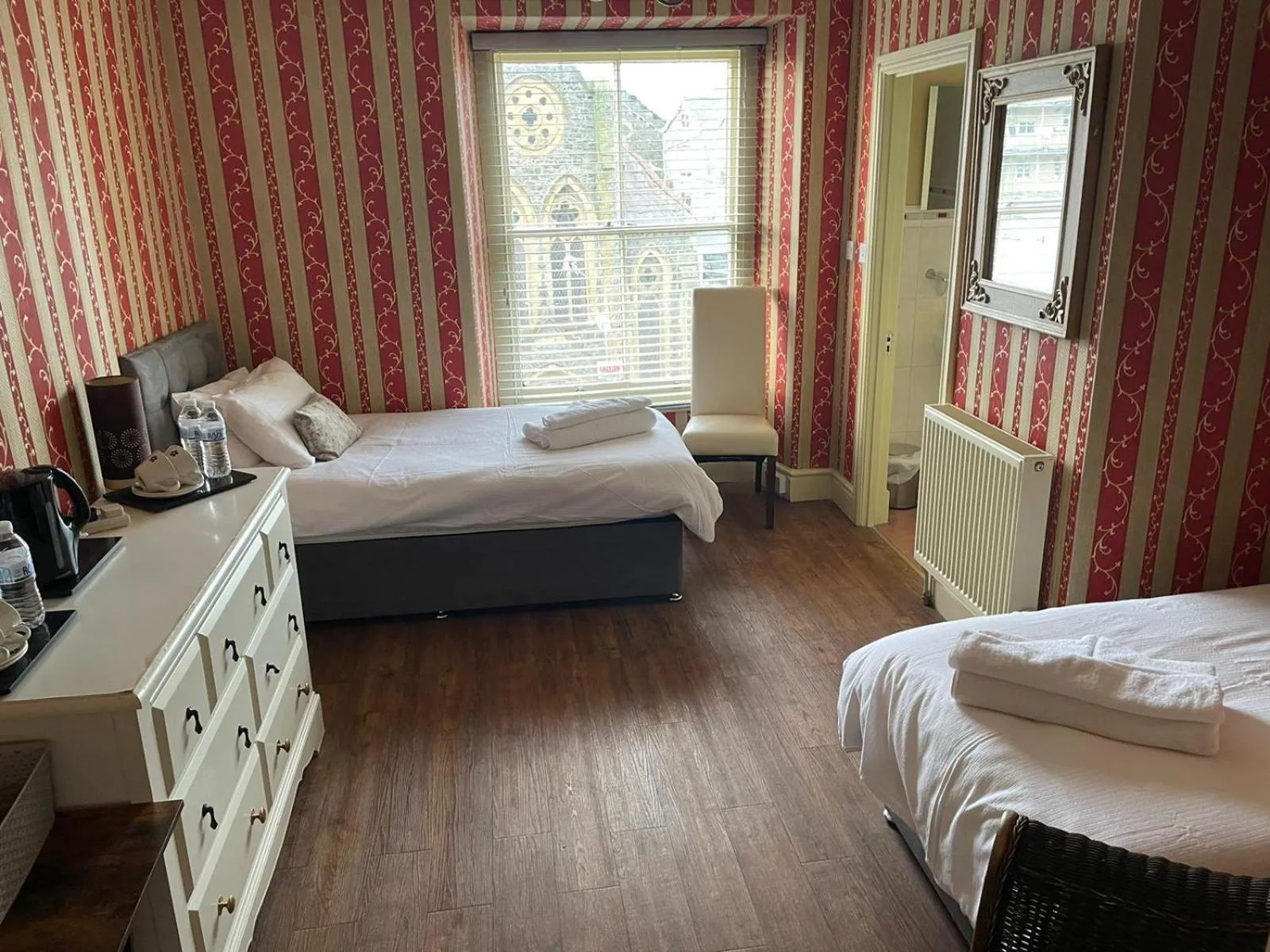 Bed in Tal Y Don Hotel