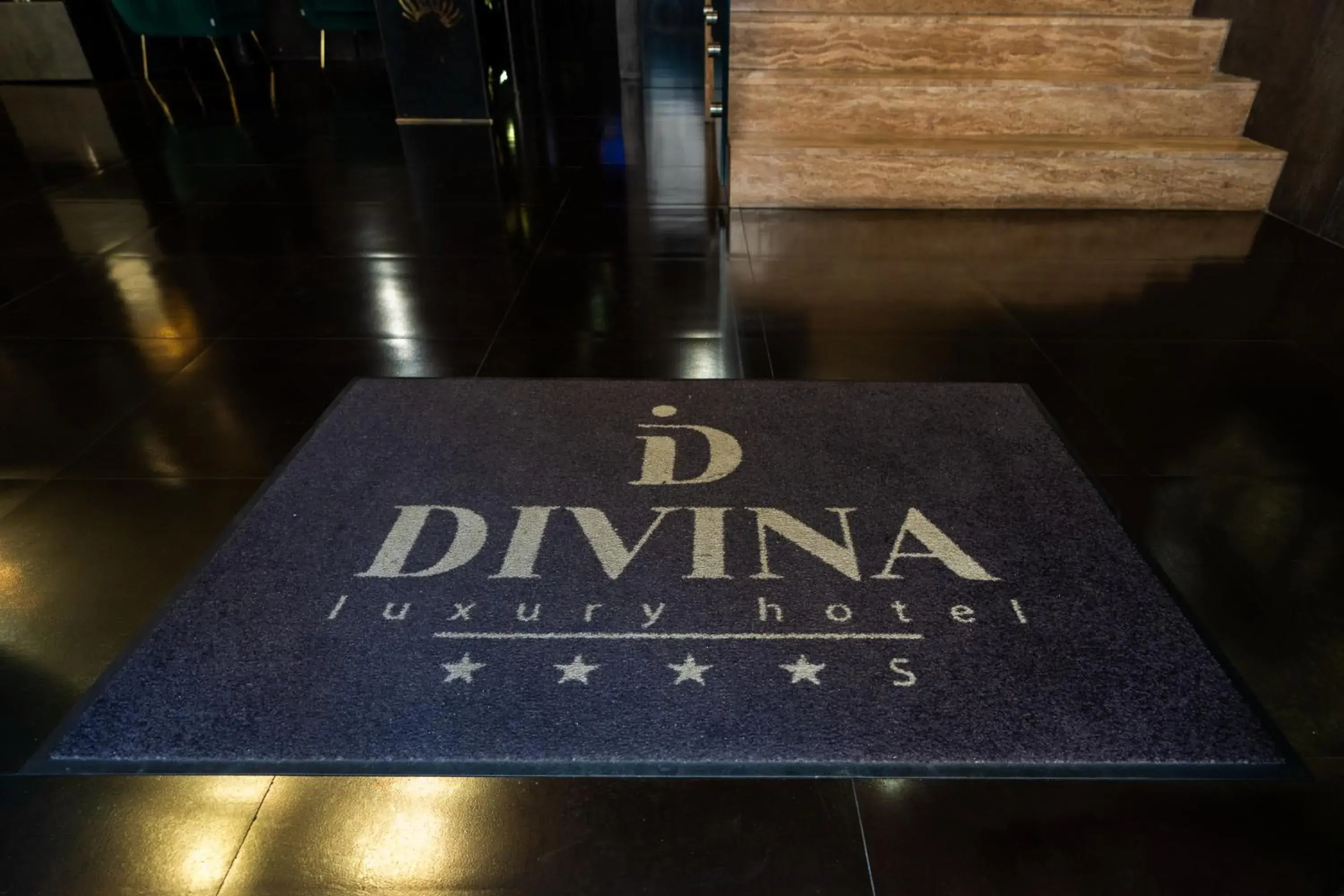 Lobby or reception in Divina Luxury Hotel Lobby or reception in Divina Luxury Hotel