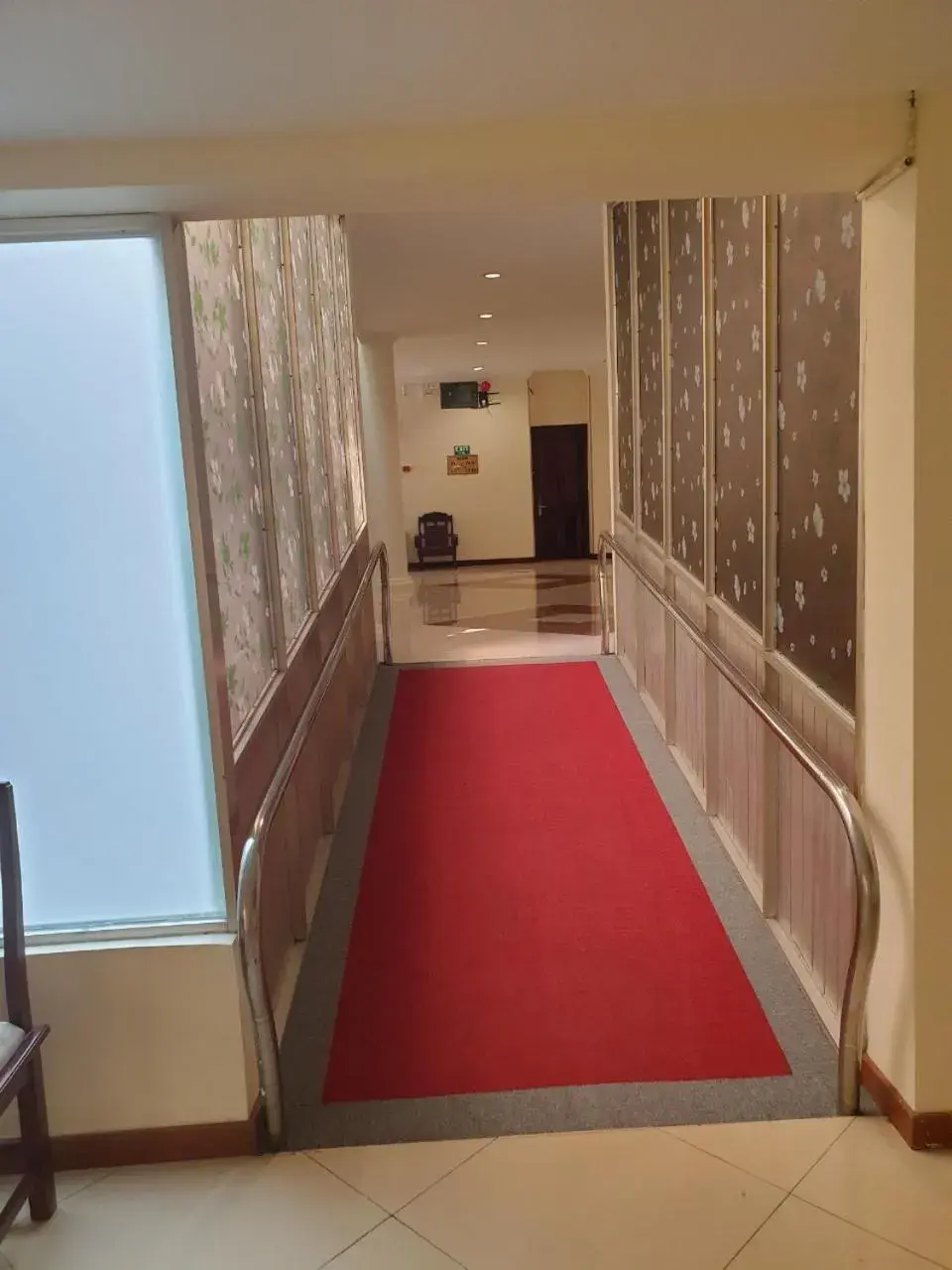 Property building in Ngọc Lan Hotel Property building in Ngọc Lan Hotel