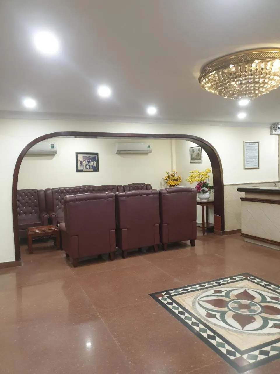 Lobby or reception in Ngọc Lan Hotel