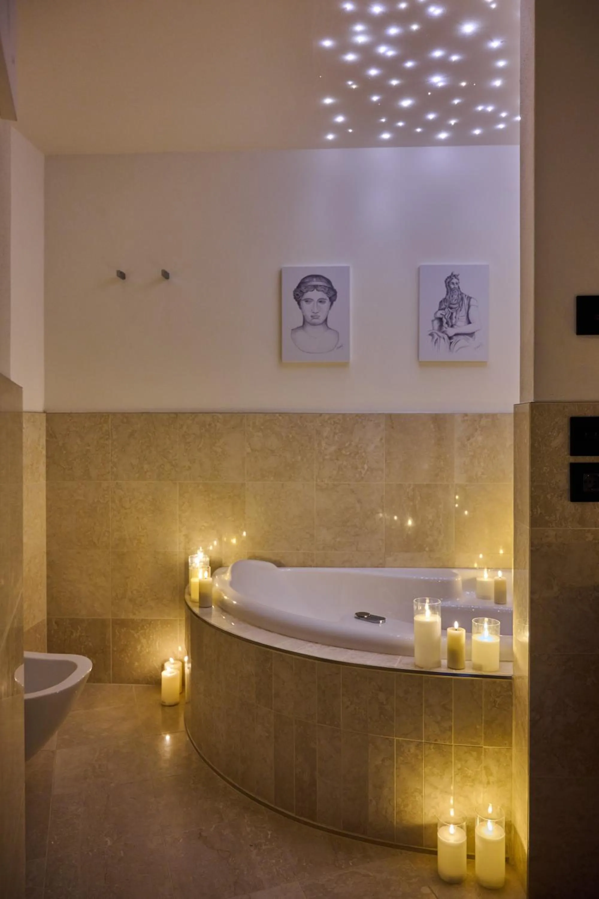 Bathroom in Duomo Luxury Florence