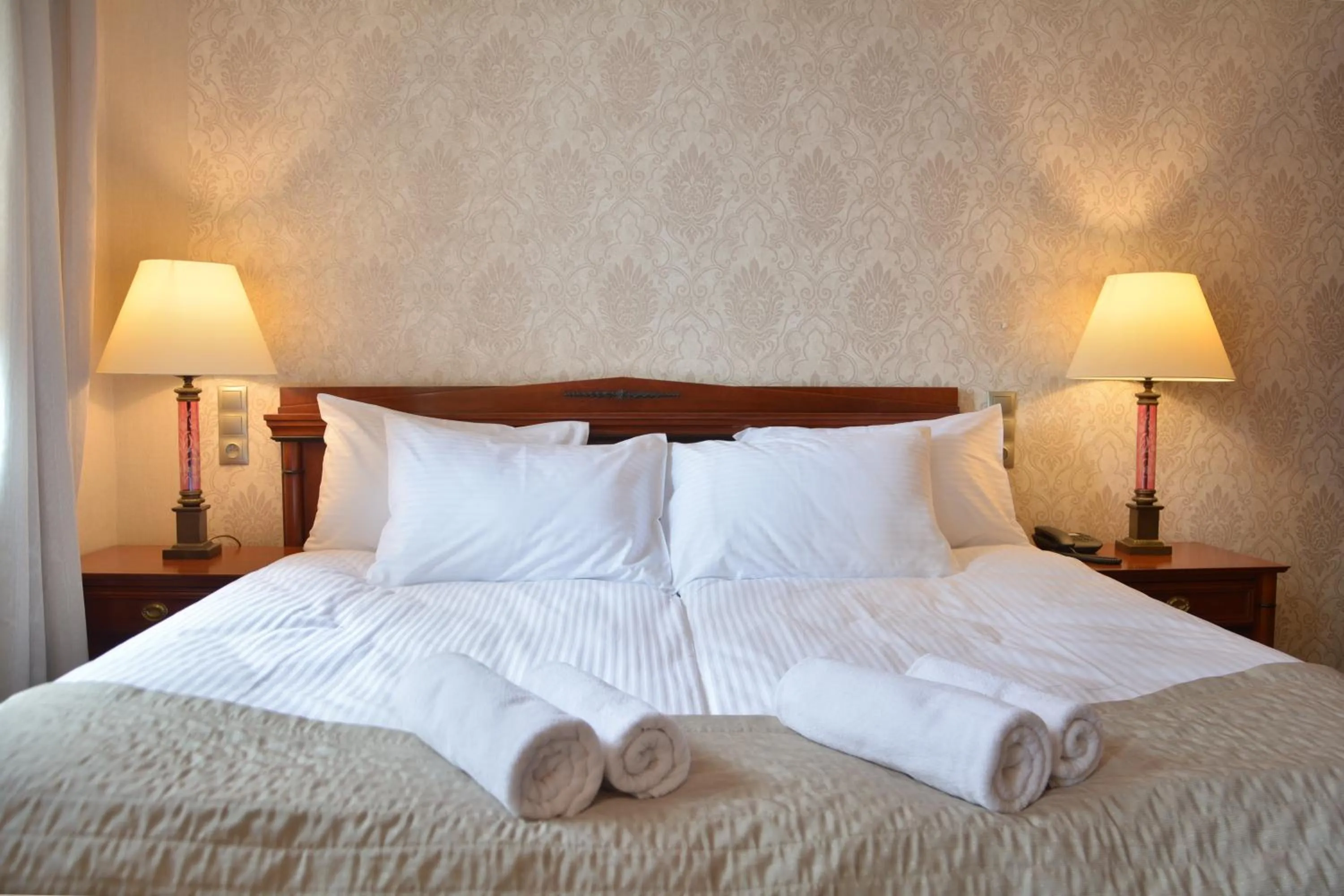 Photo of the whole room, Bed in Komoda Club Residence