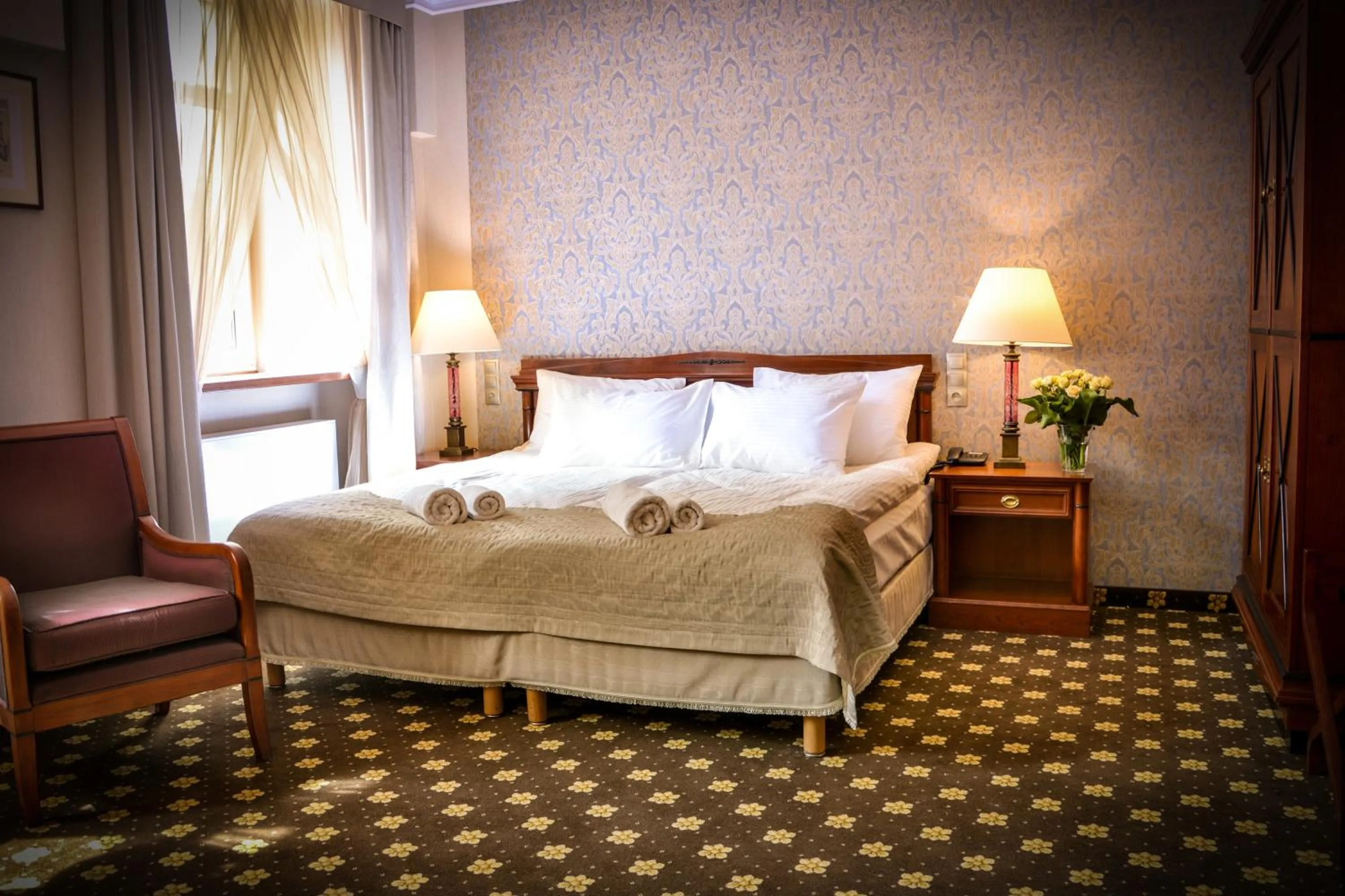 Photo of the whole room, Bed in Komoda Club Residence