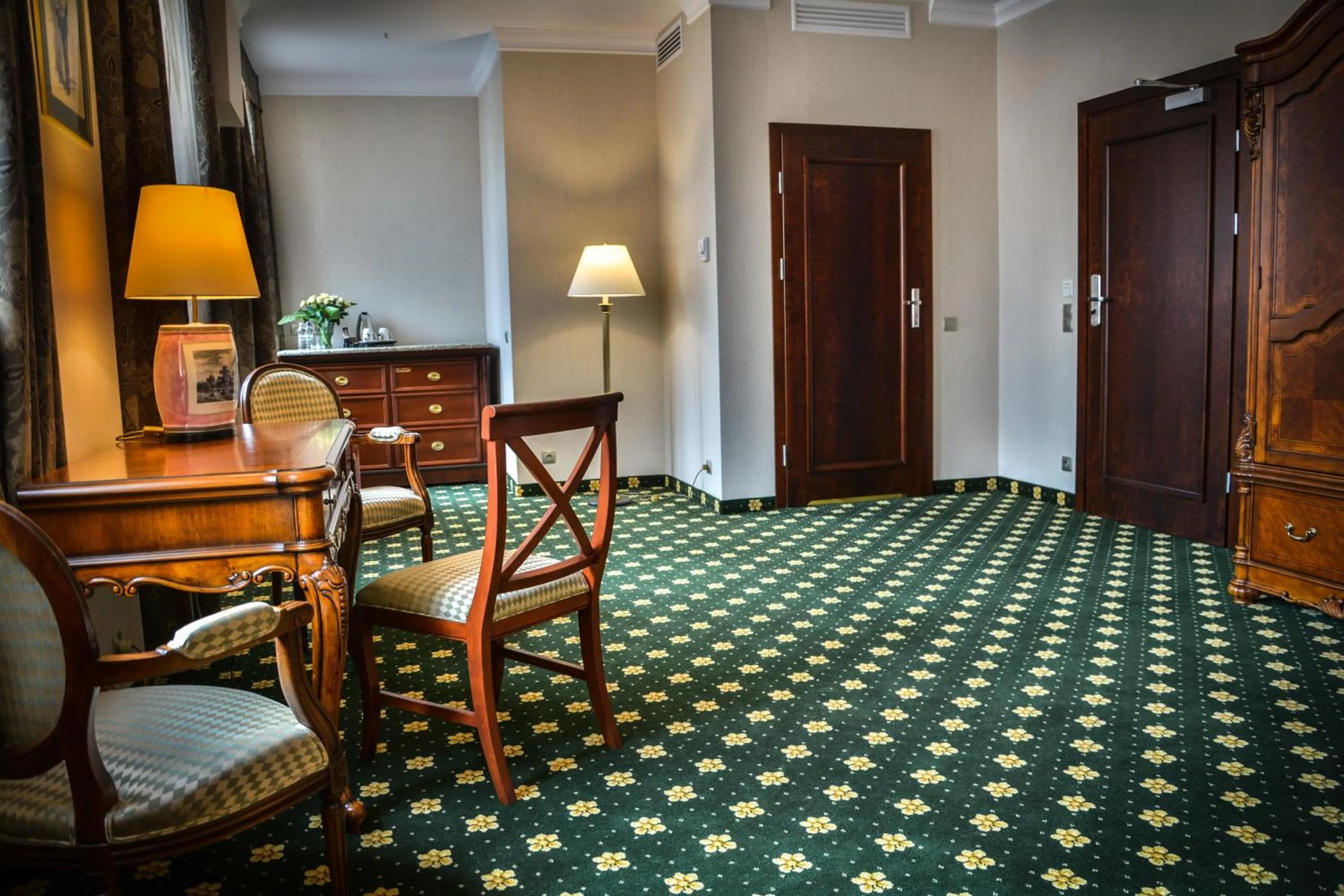 Photo of the whole room in Komoda Club Residence