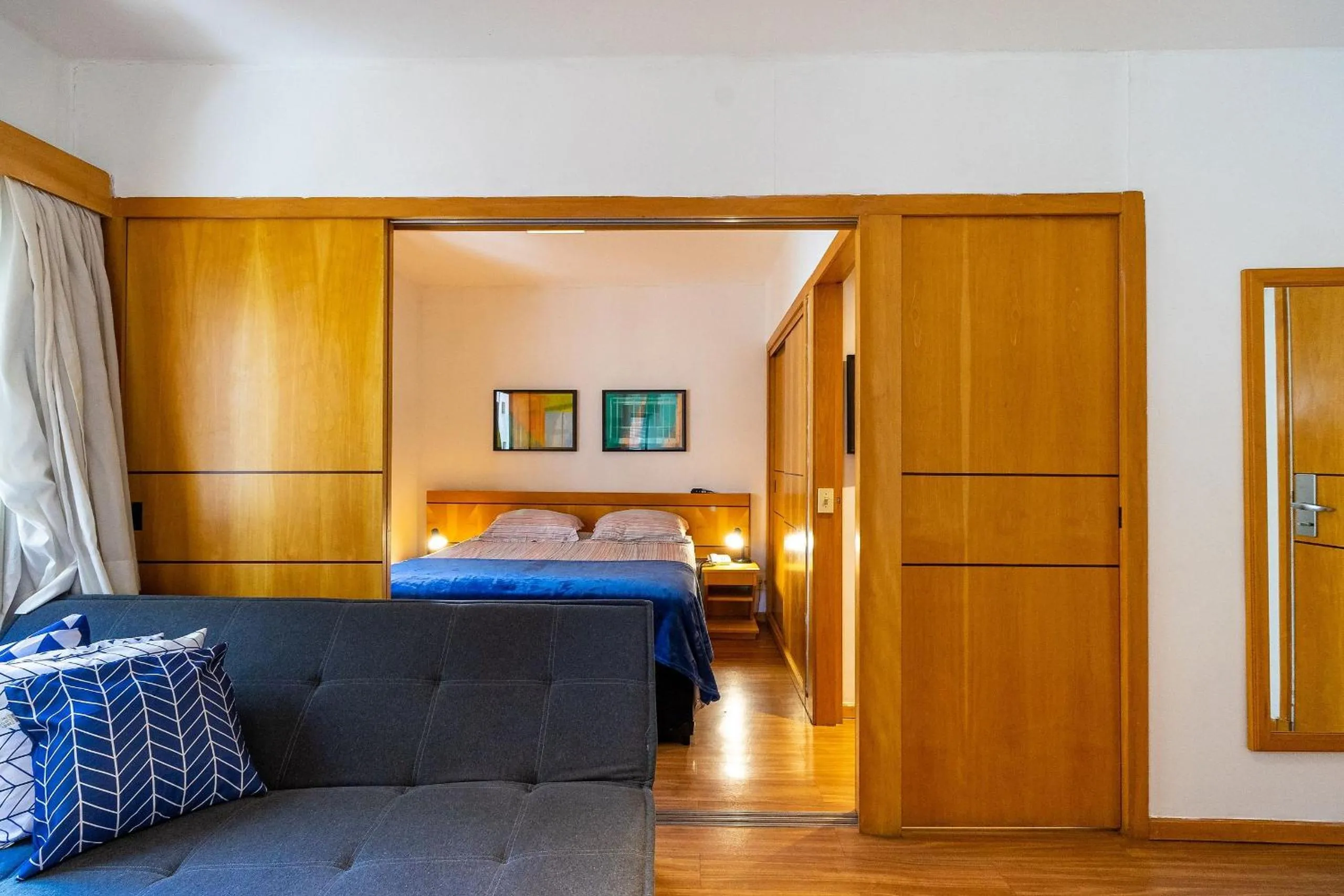 Living room in LFlats ALAMEDA CAMPINAS Jardim Paulista