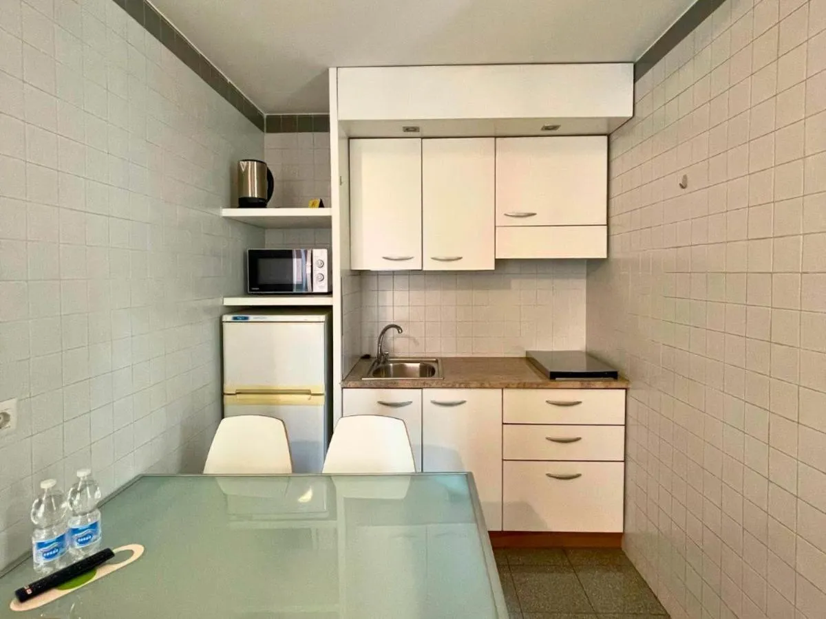 Kitchen or kitchenette in Navigli Suites