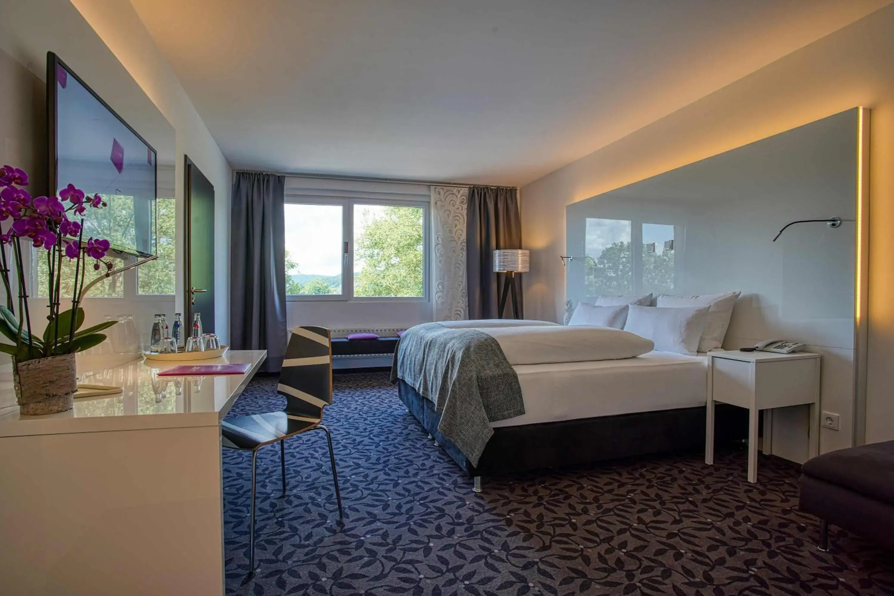 Photo of the whole room, Bed in FourSide Plaza Hotel Trier, Trademark Collection by Wyndham Photo of the whole room, Bed in FourSide Plaza Hotel Trier, Trademark Collection by Wyndham