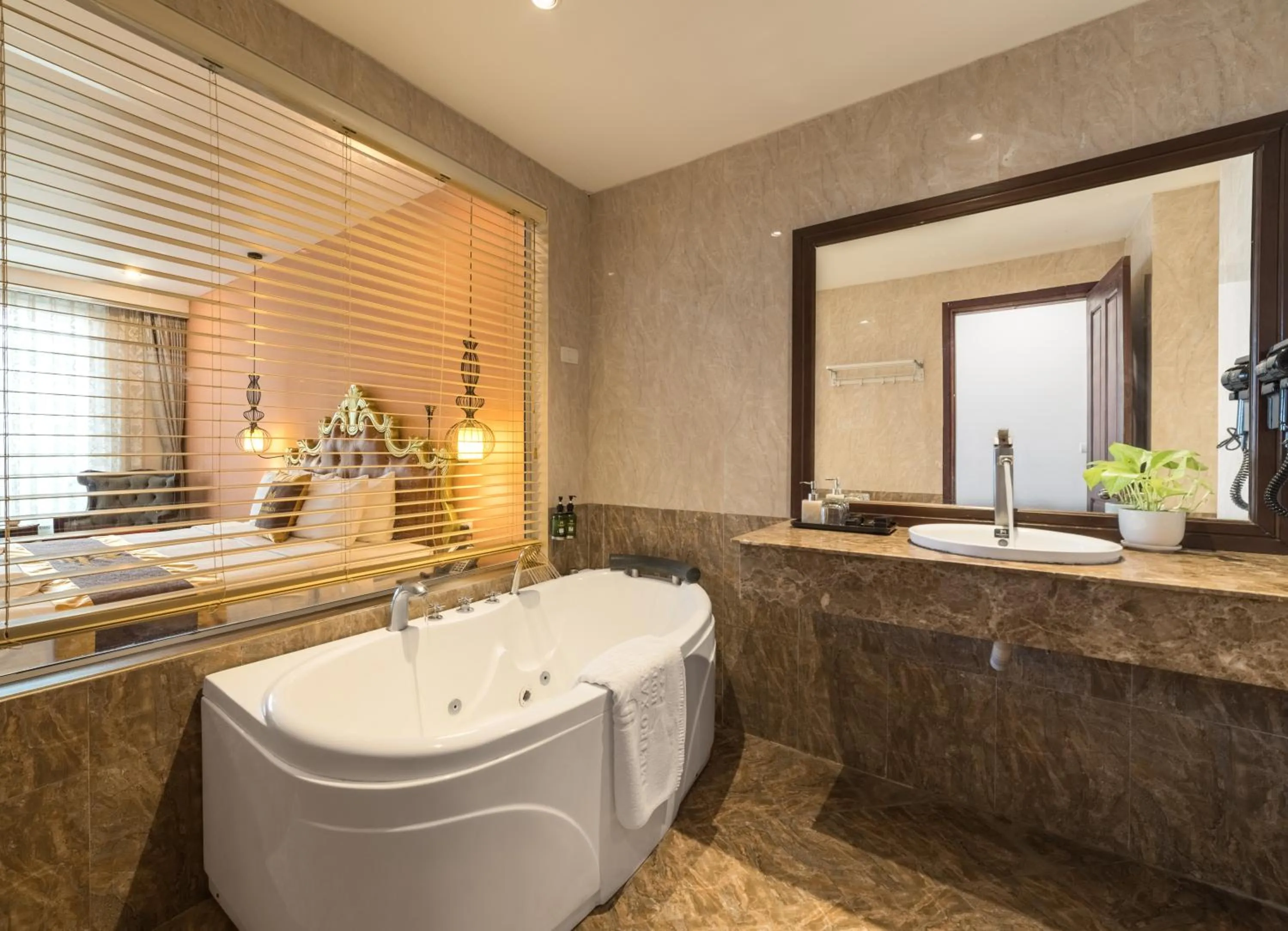 Xaysomboun Hotel & SPA