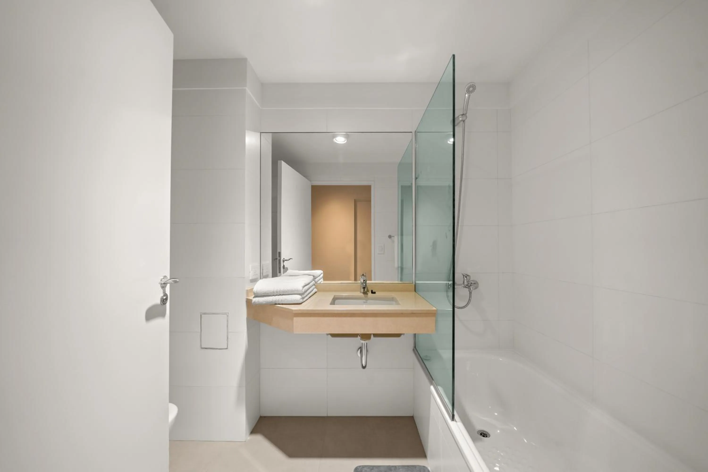 Shower in La Vie Suite Barrio Norte