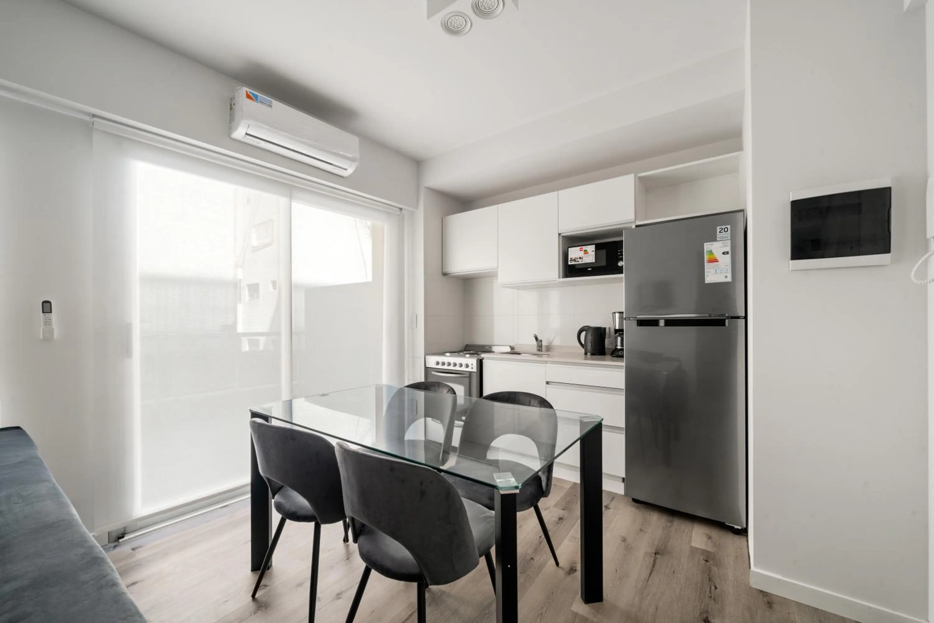 Coffee/tea facilities in La Vie Suite Barrio Norte