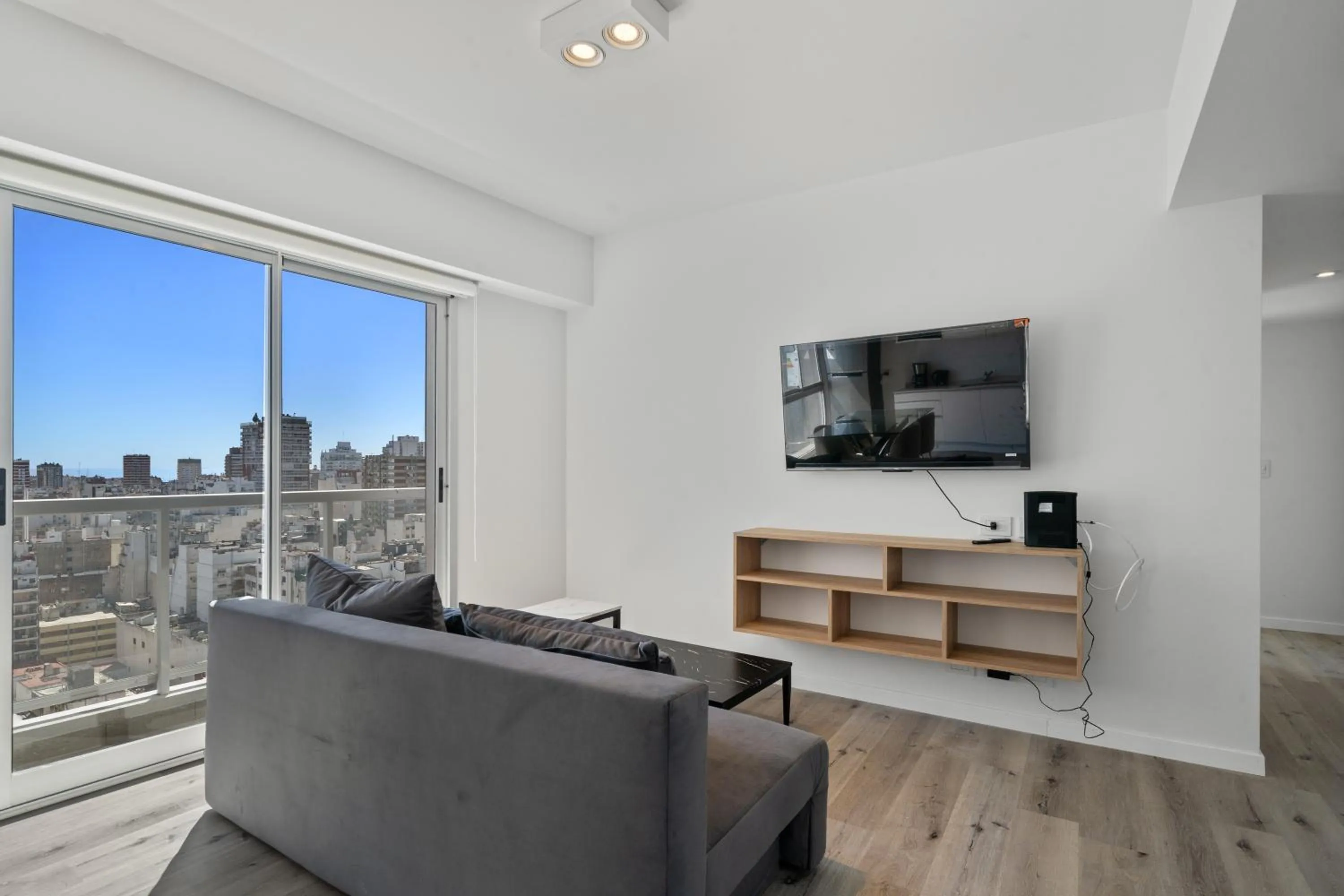 TV and multimedia in La Vie Suite Barrio Norte