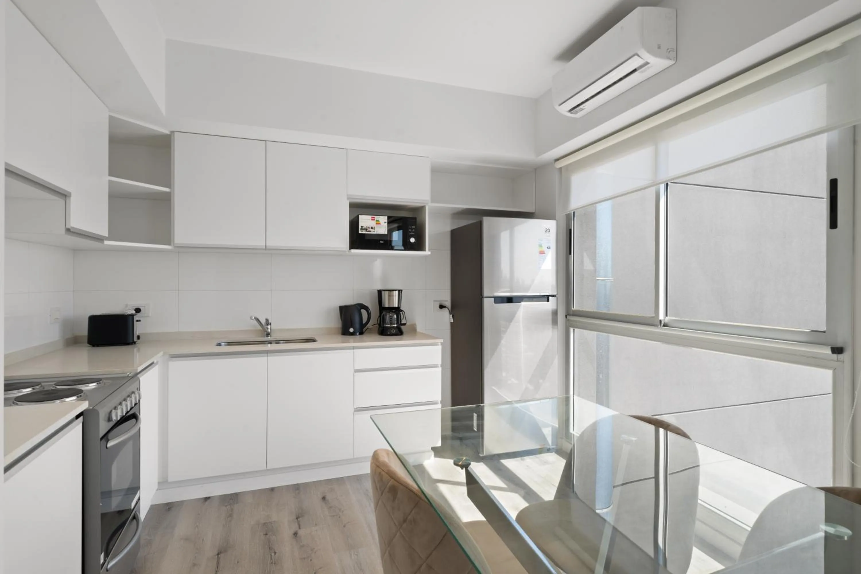 Coffee/tea facilities in La Vie Suite Barrio Norte